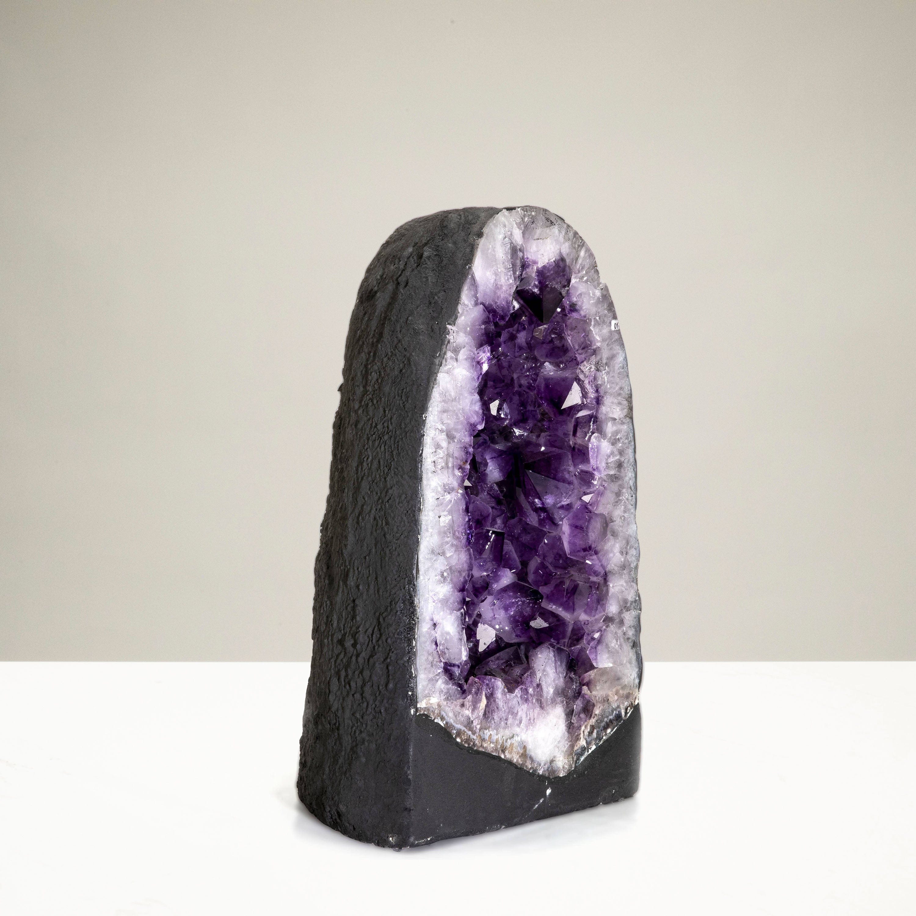 Kalifano Amethyst Natural Brazilian Amethyst Crystal Geode Cathedral - 16.5 in / 58 lbs BAG7200.002