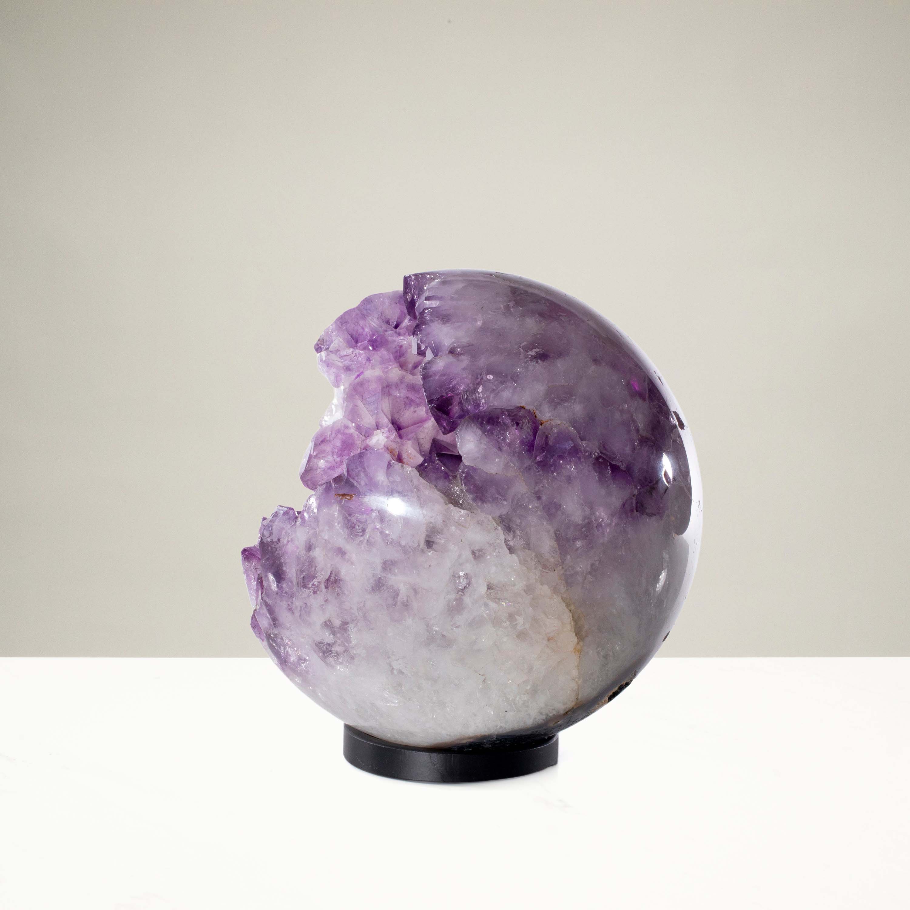 Kalifano Amethyst Natural Brazilian Amethyst Sphere Carving SPHERE14000-AM