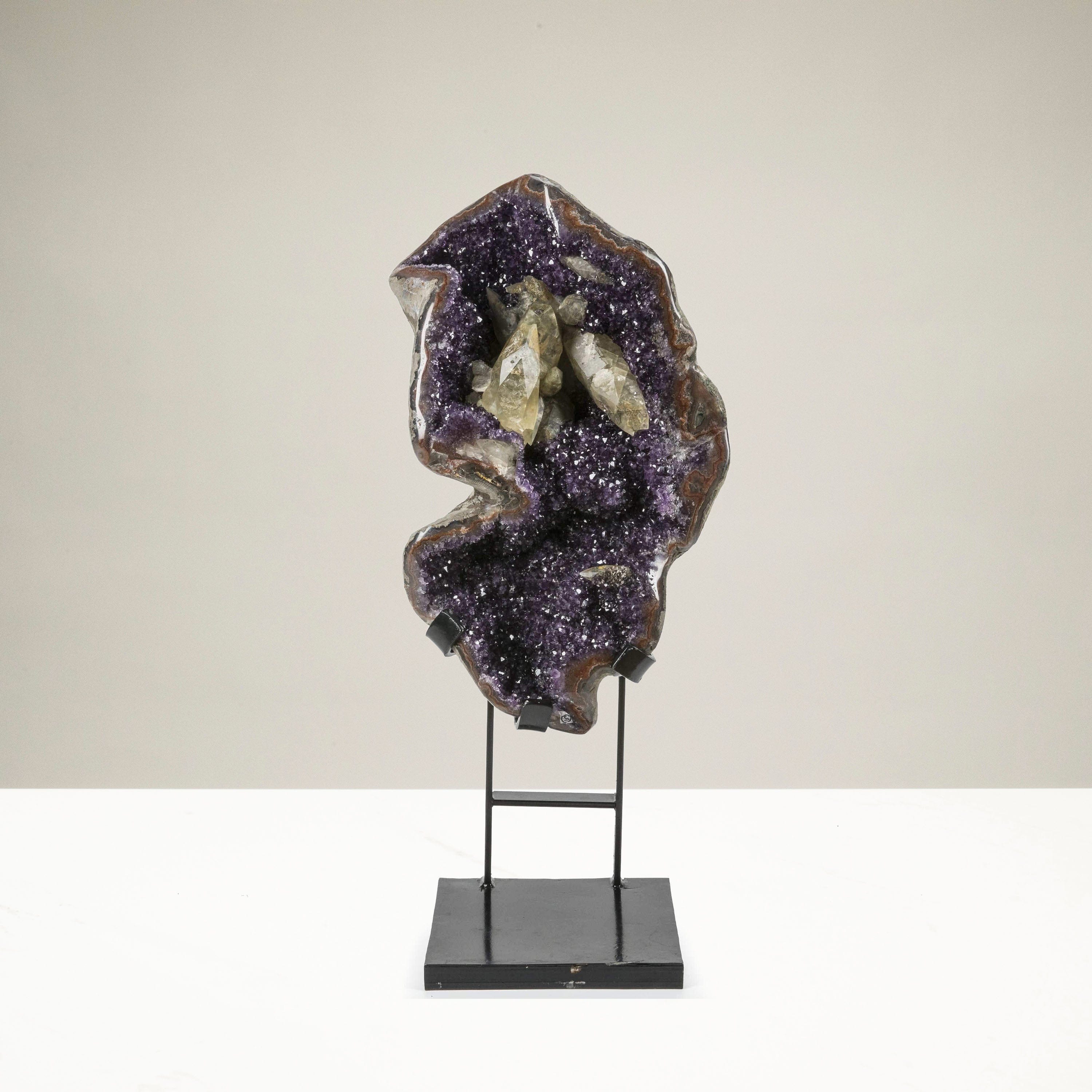 Kalifano Amethyst Natural Uruguayan Amethyst Geode with White Calcite on Custom Stand - 32 in / 37 kg UAG22000.001