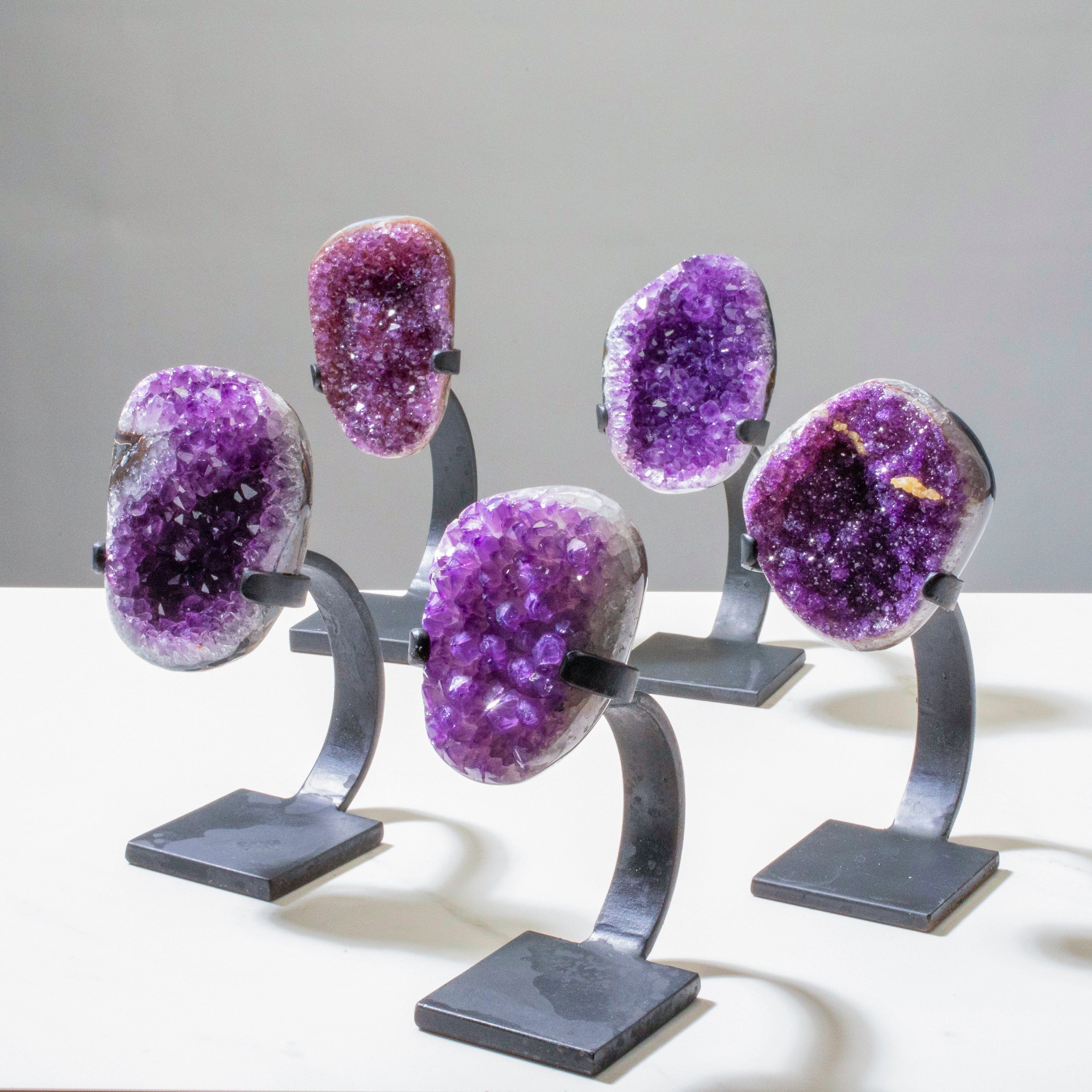 Kalifano Amethyst Small Uruguayan Amethyst Geode on Custom Stand - 8"/ 2.5 lbs - A Grade UAG600-B