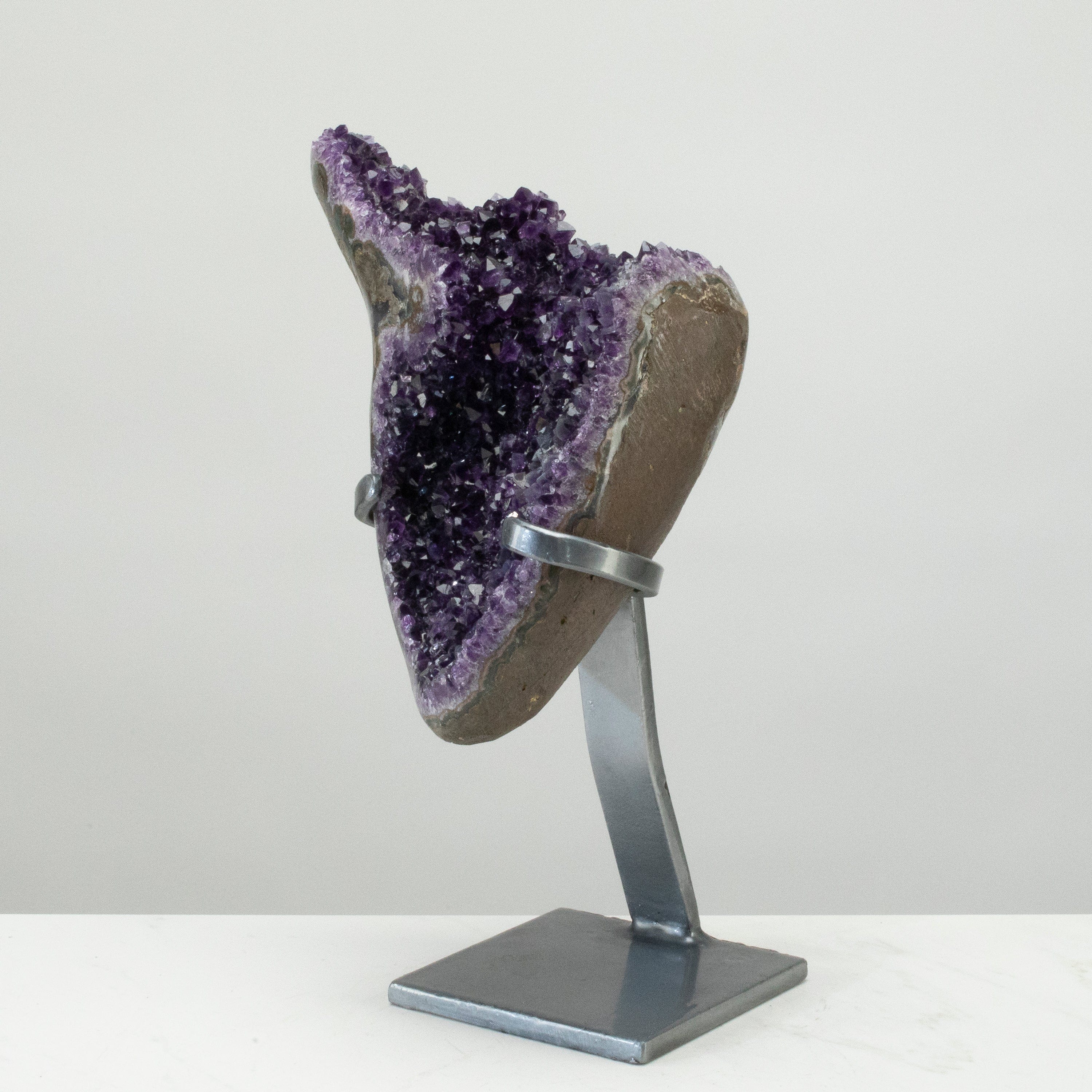 Kalifano Amethyst Uruguayan Amethyst Geode on Custom Stand - 13.5" / 13 lbs UAG6000.010