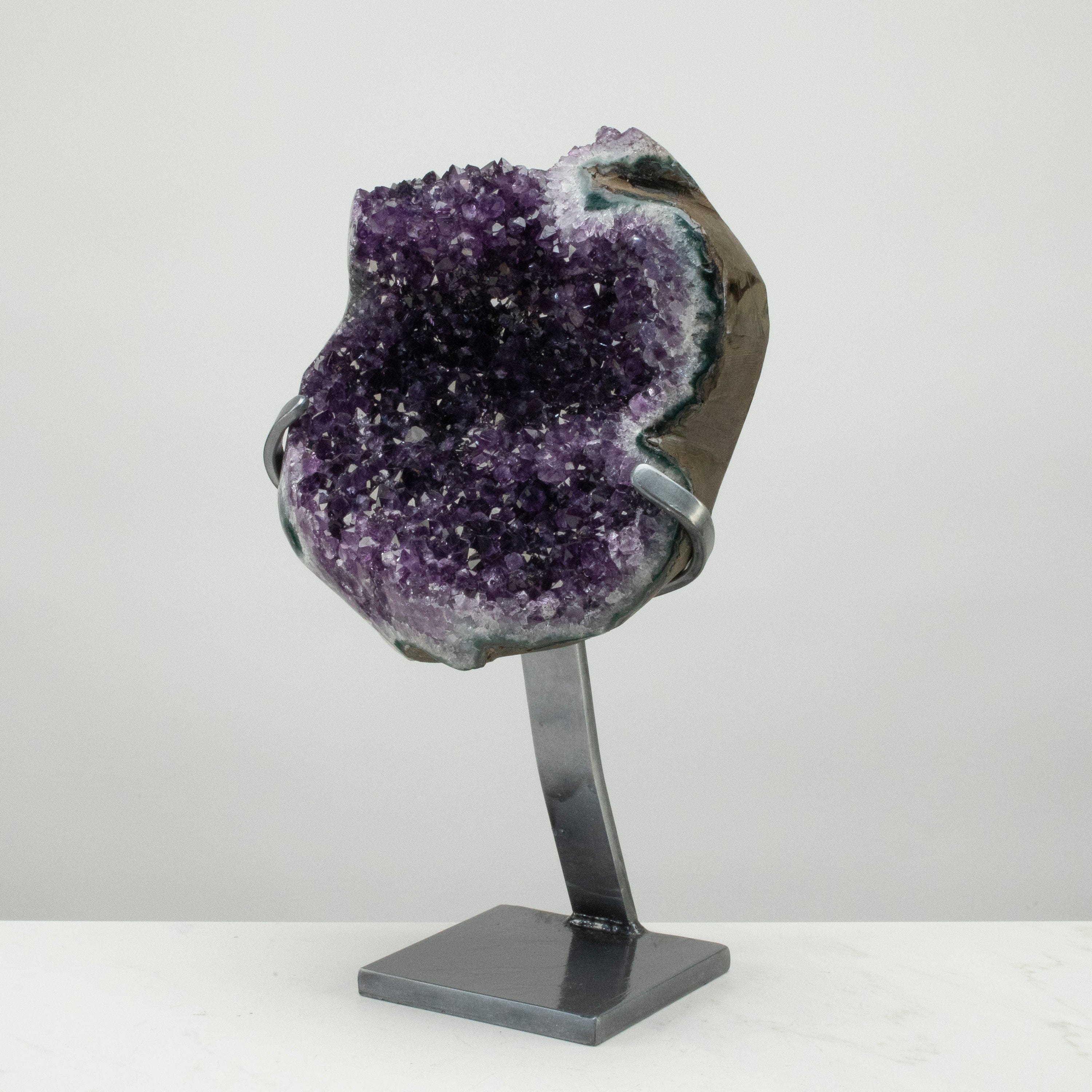 Kalifano Amethyst Uruguayan Amethyst Geode on Custom Stand - 15.5" / 19 lbs UAG7600.004