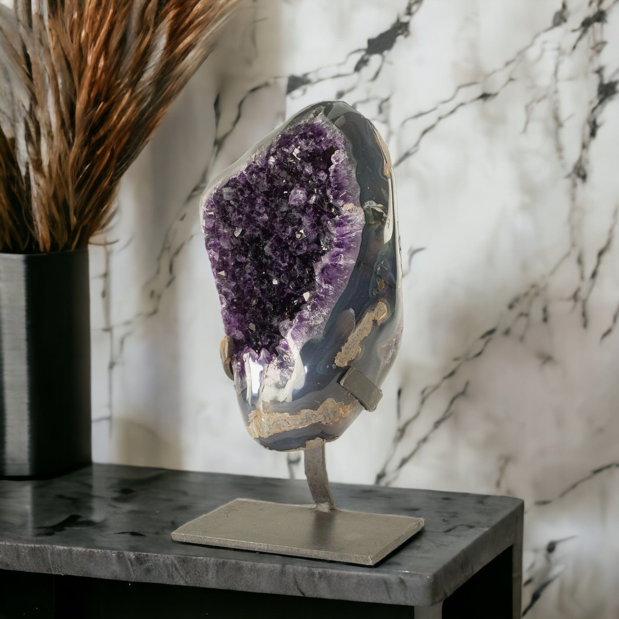 Kalifano Amethyst Uruguayan Amethyst Geode on Custom Stand - 15.5 lbs / 13 in. UAG7100.001