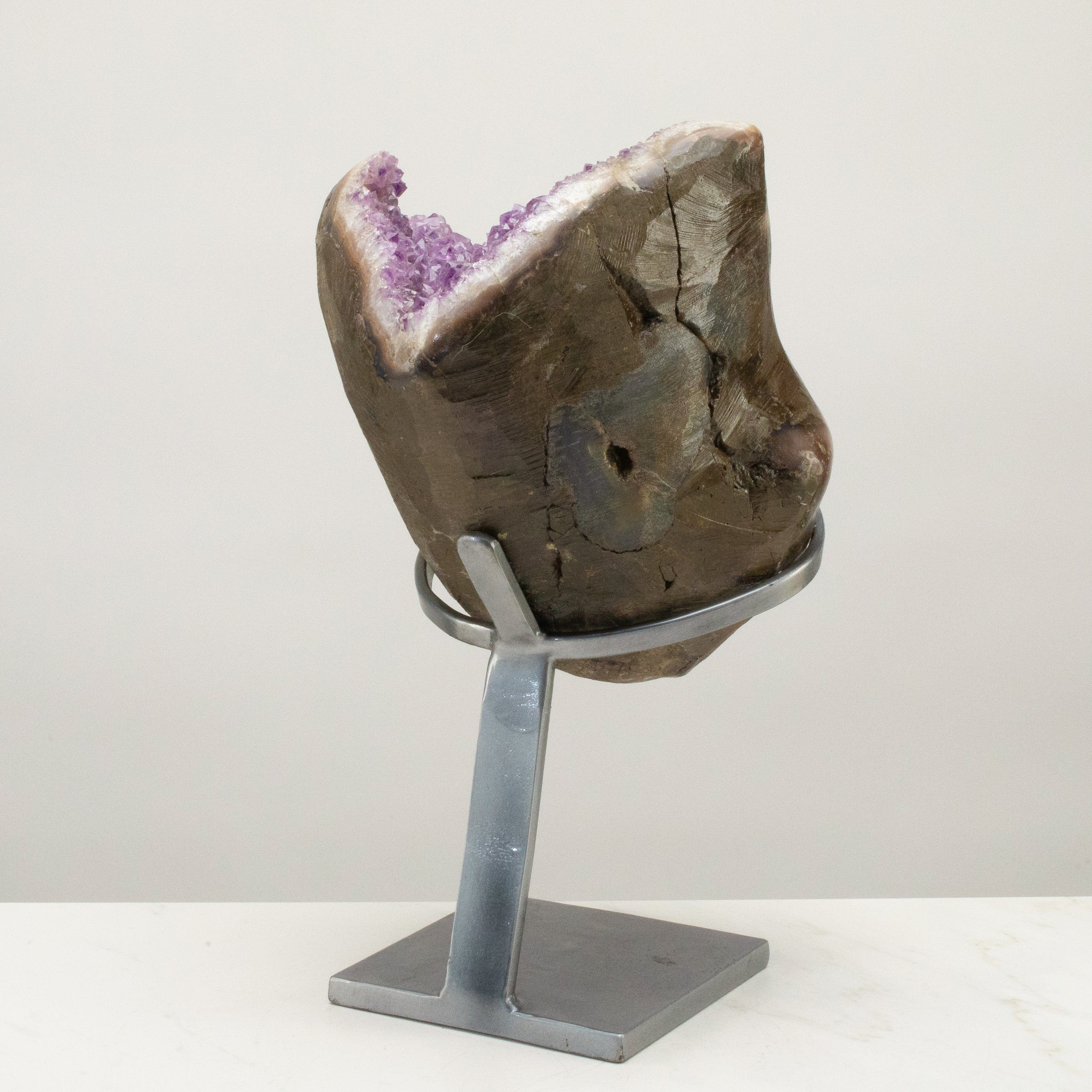 Kalifano Amethyst Uruguayan Amethyst Geode on Custom Stand - 16" / 28 lbs UAG5200.006