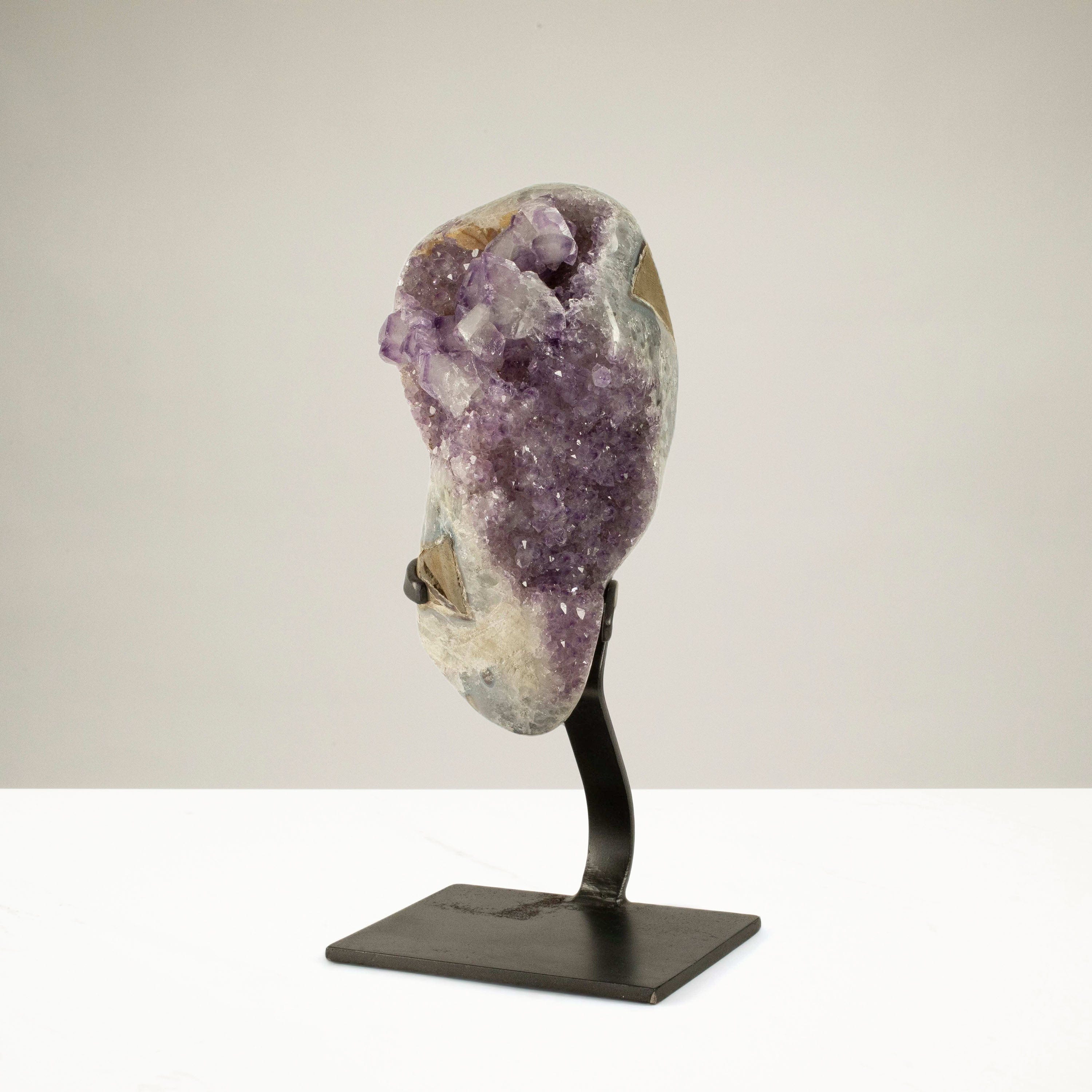 Kalifano Amethyst Uruguayan Amethyst Geode on Custom Stand - 17.2 lbs / 15 in. UAG3900.010