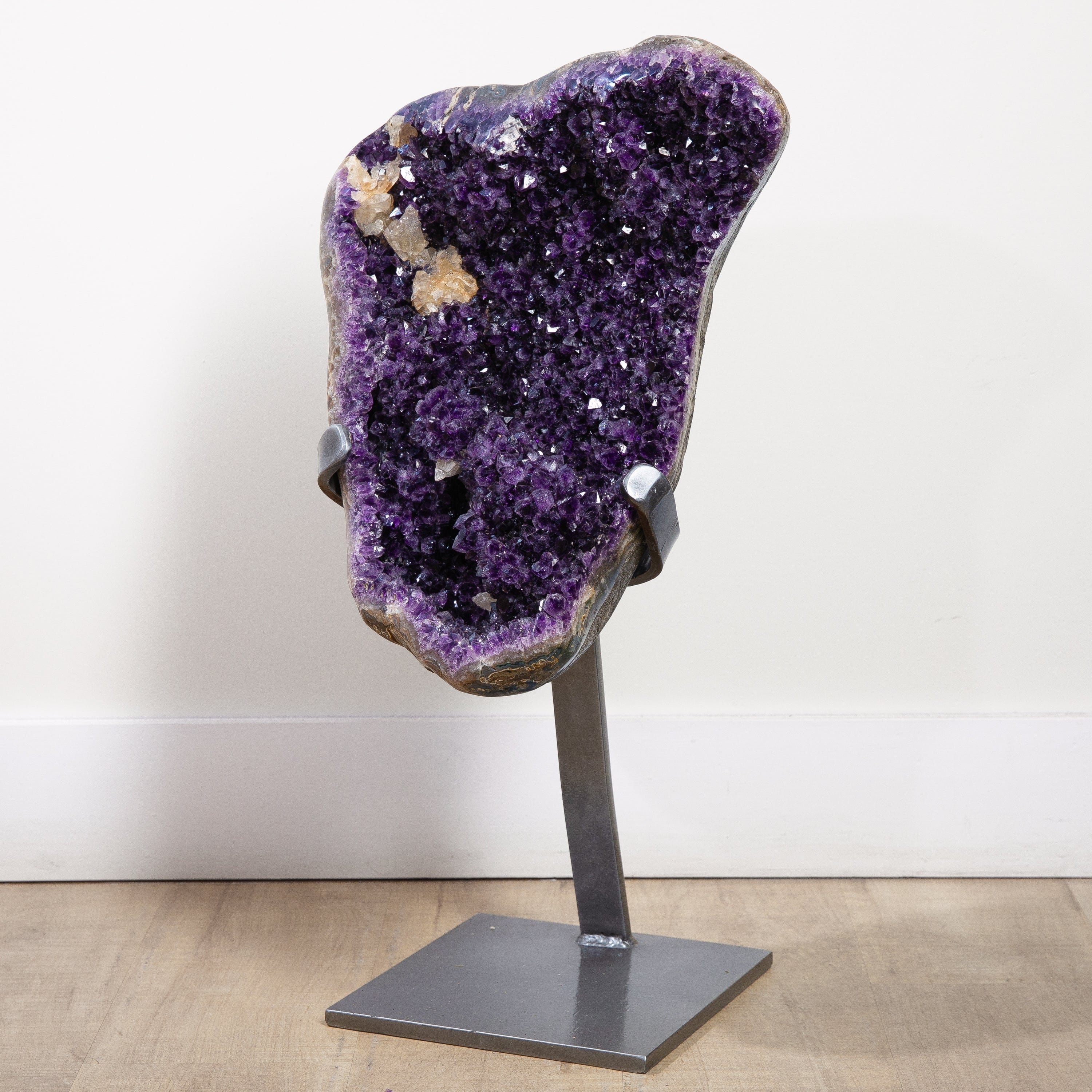 Kalifano Amethyst Uruguayan Amethyst Geode on Custom Stand - 27" / 72 lbs UAG30000.001