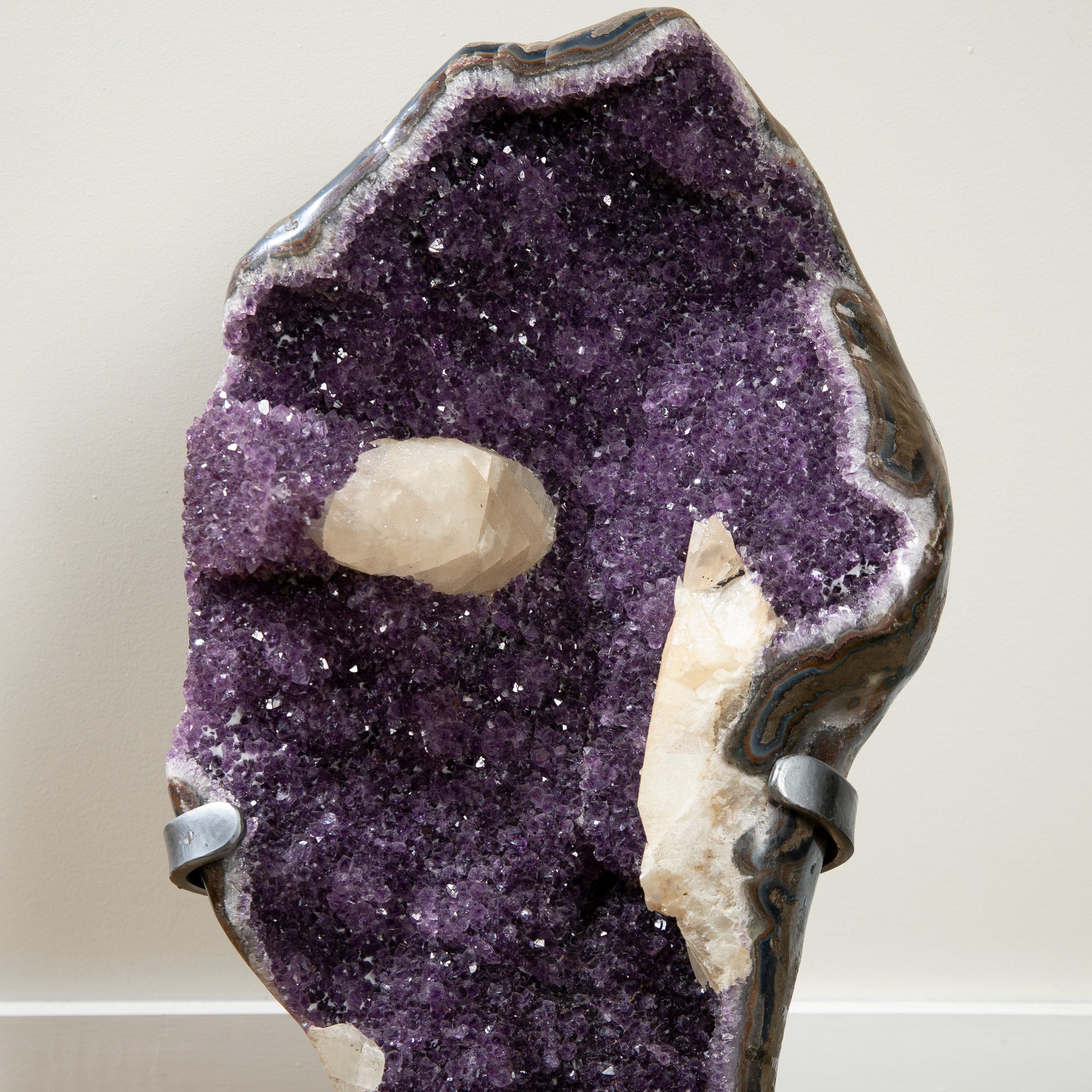 Kalifano Amethyst Uruguayan Amethyst Geode on Custom Stand - 28" / 82 lbs UAG26000.003