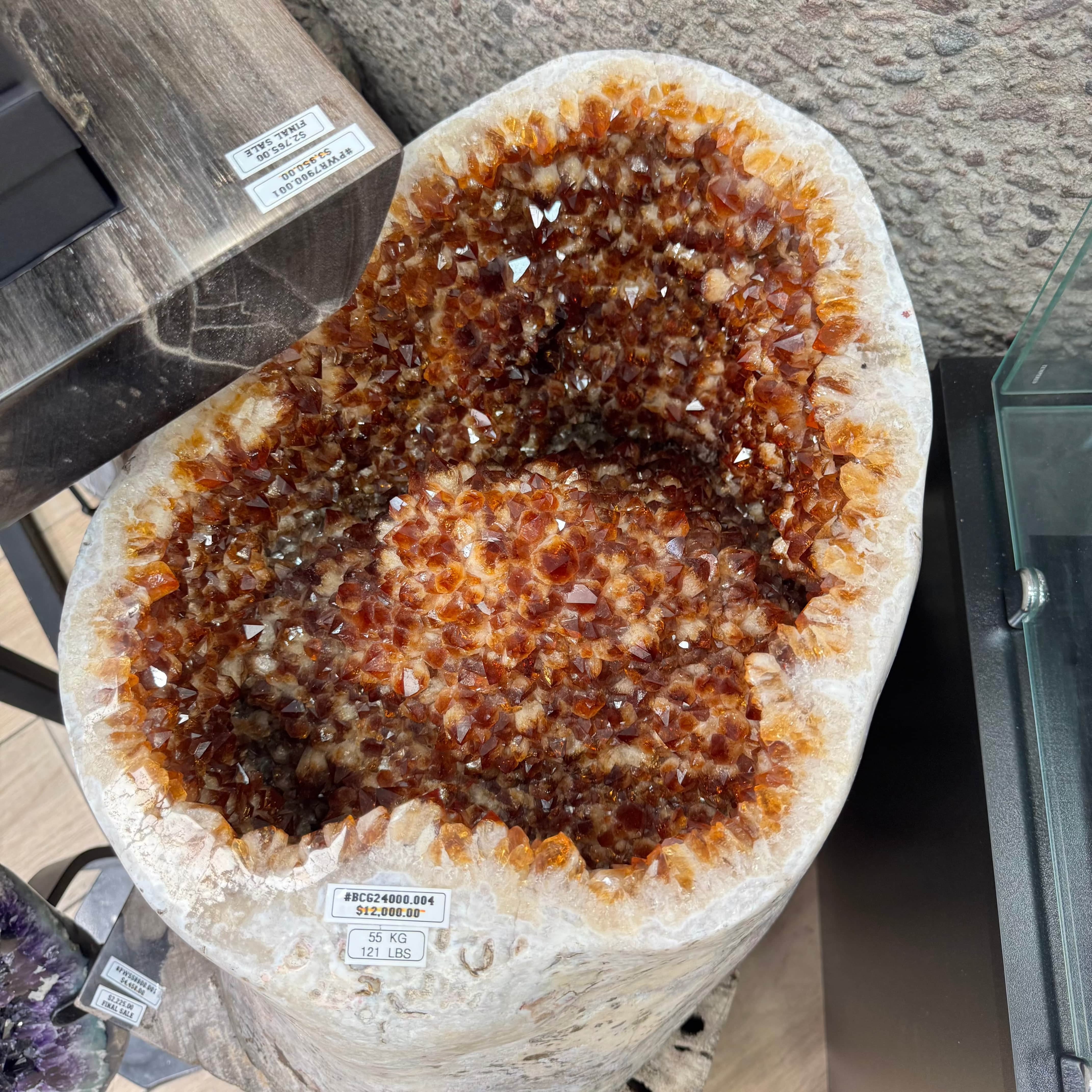 Kalifano Citrine Citrine Geode Brazil - 26 lbs BCG24000.004