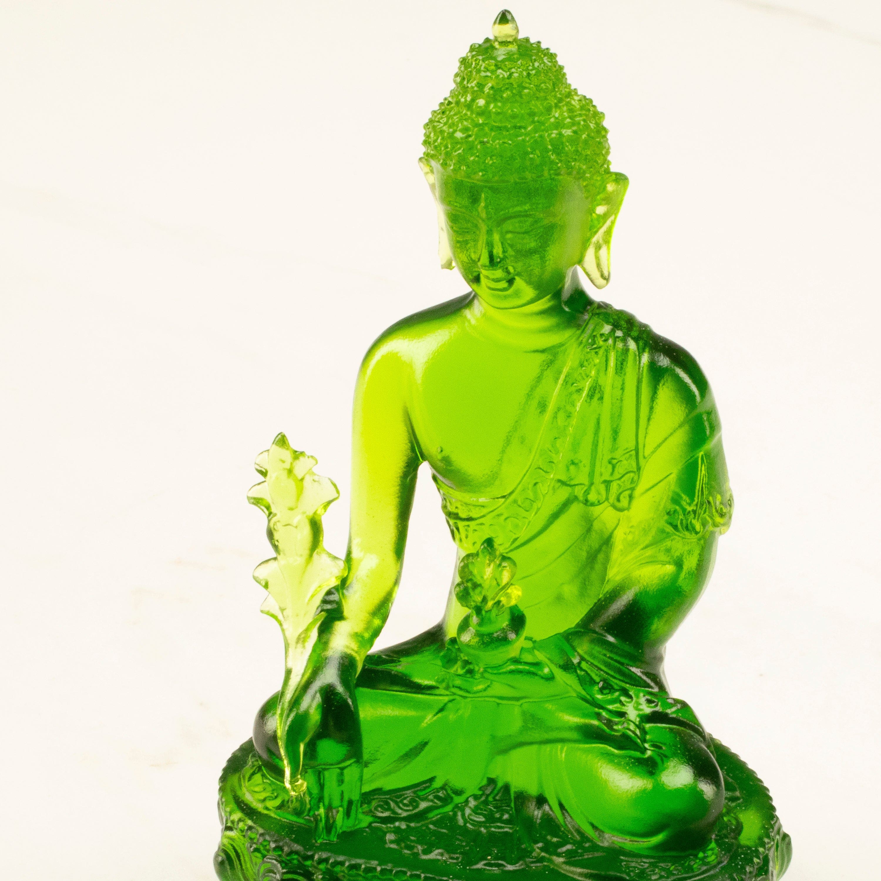 Kalifano Crystal Carving Divine Green Guan Yin Crystal Carving - A Symbol of Compassion and Protection CRB110-GN