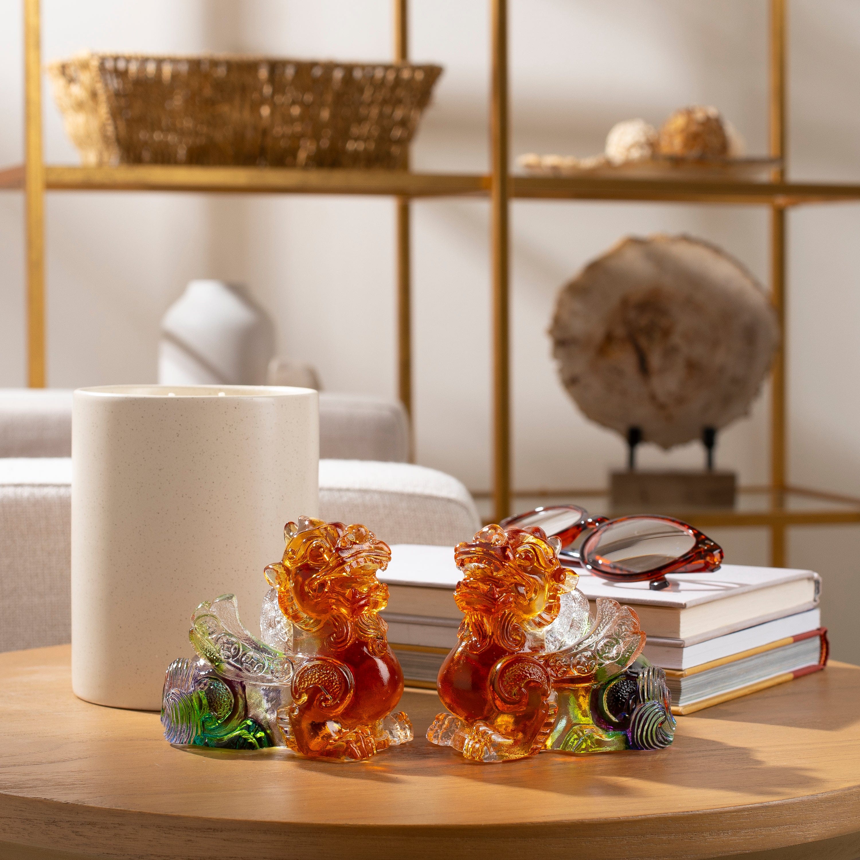 Kalifano Crystal Carving Protective Foo Dog Crystal Carving Pair - A Symbol of Good Luck and Protection CR280-PIS