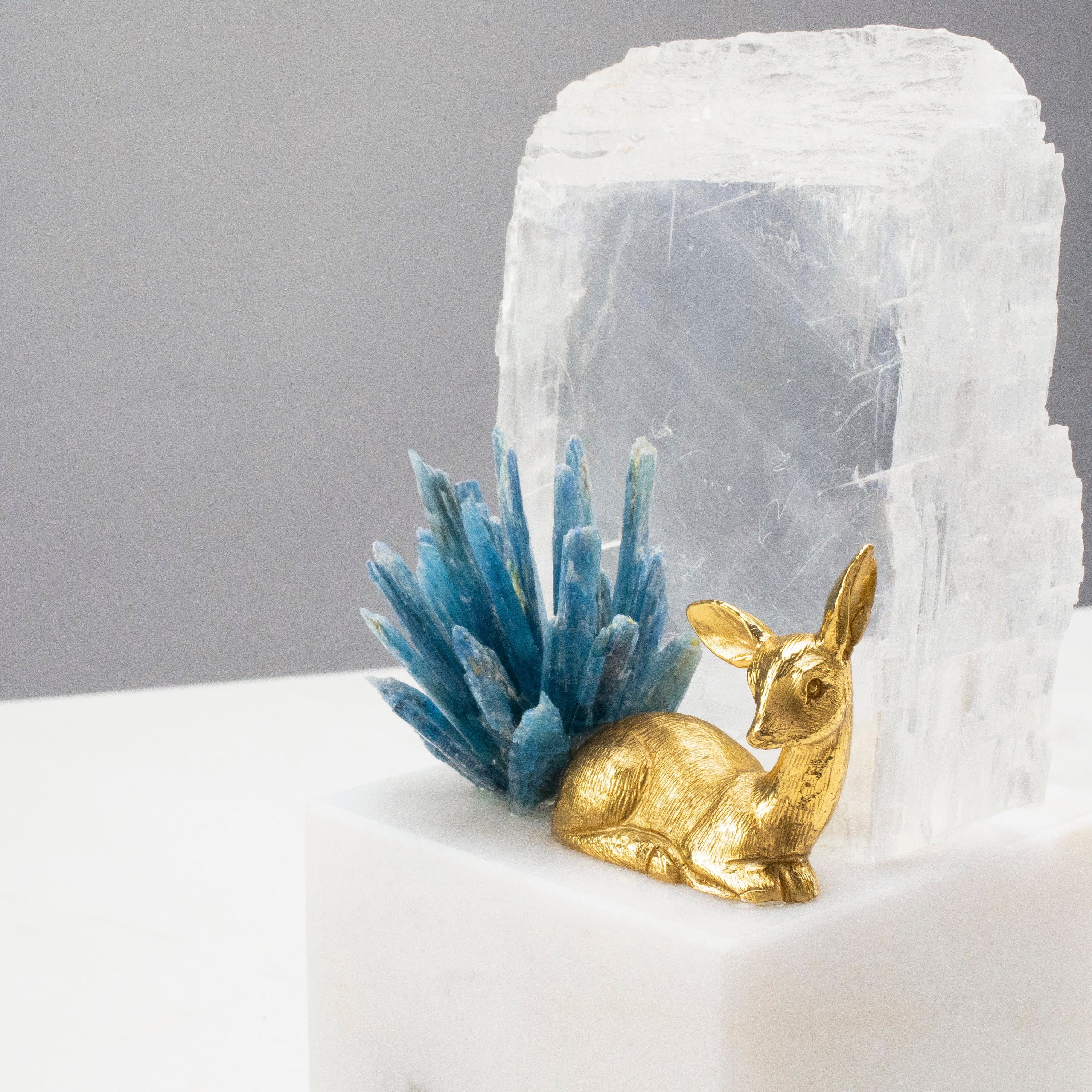 KALIFANO Crystal Home Decor Brass Deer on Marble Base with Calcite and Kyanite HG1493B-MT