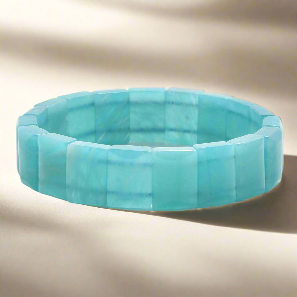 Kalifano Gemstone Bracelets Amazonite Square Gemstone 15mm Beads Elastic Bracelet OLIVE-BGP-015