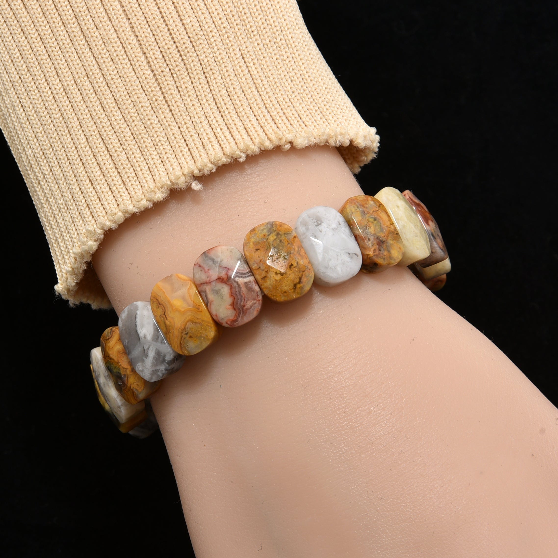 Kalifano Gemstone Bracelets Crazy Lace Agate 14mm Bead Gemstone Elastic Bracelet RED-BGP-102