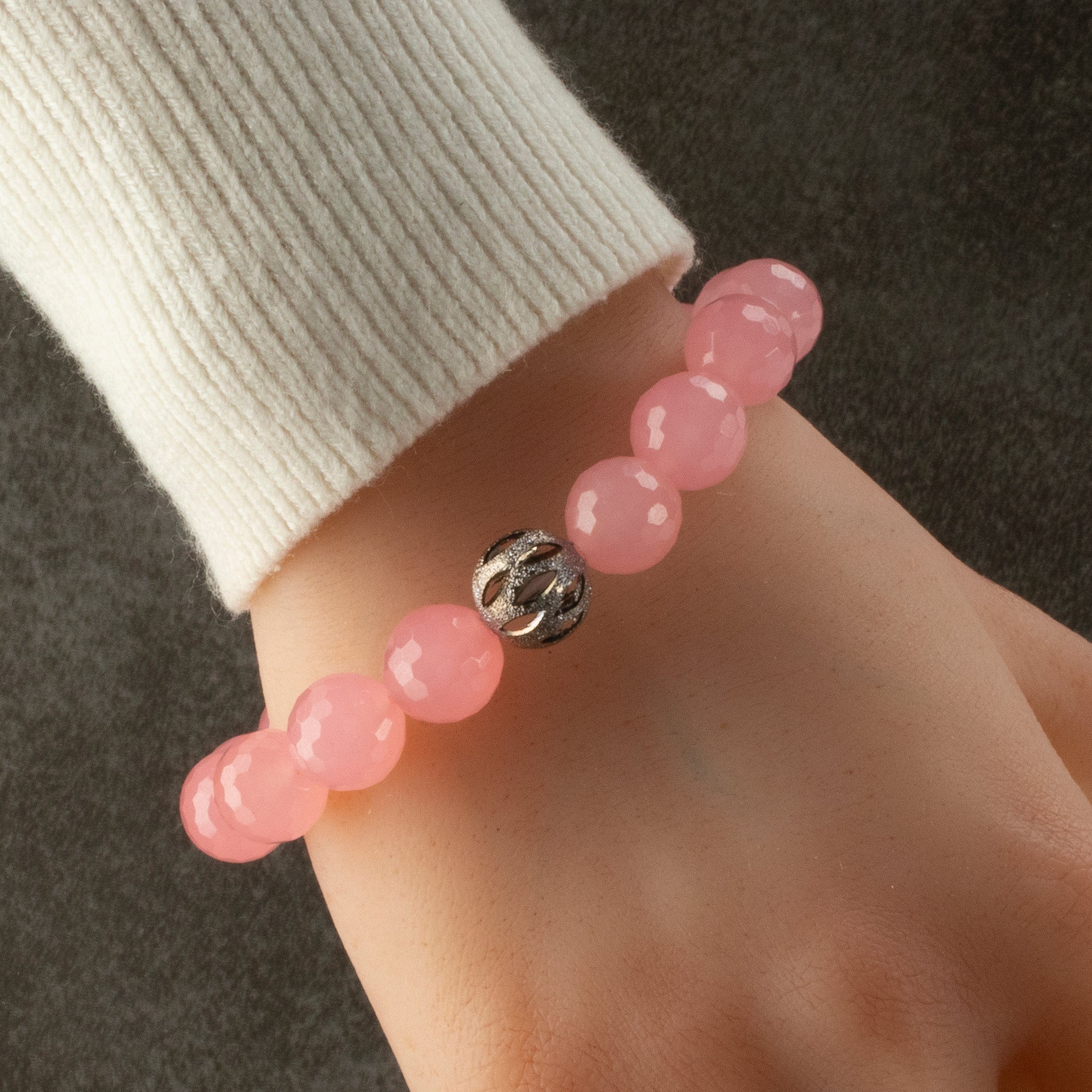 Kalifano Gemstone Bracelets Faceted Rose Quartz 12mm Gemstone Bead Elastic Bracelet with Silver Accent Bead GOLD-BGP-086