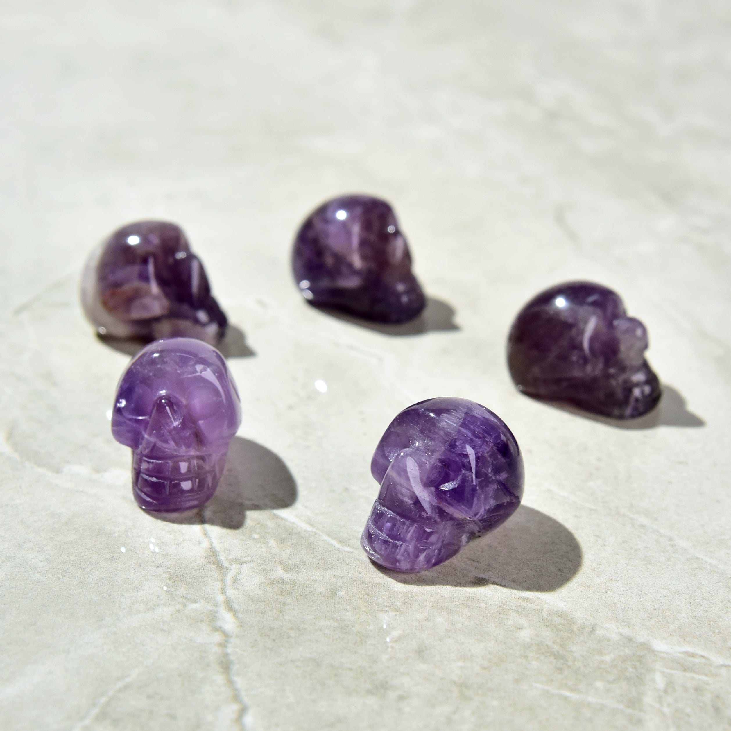 KALIFANO Gemstone Carvings 1" Amethyst Skull Natural Gemstone Carving CV4-SK-AM