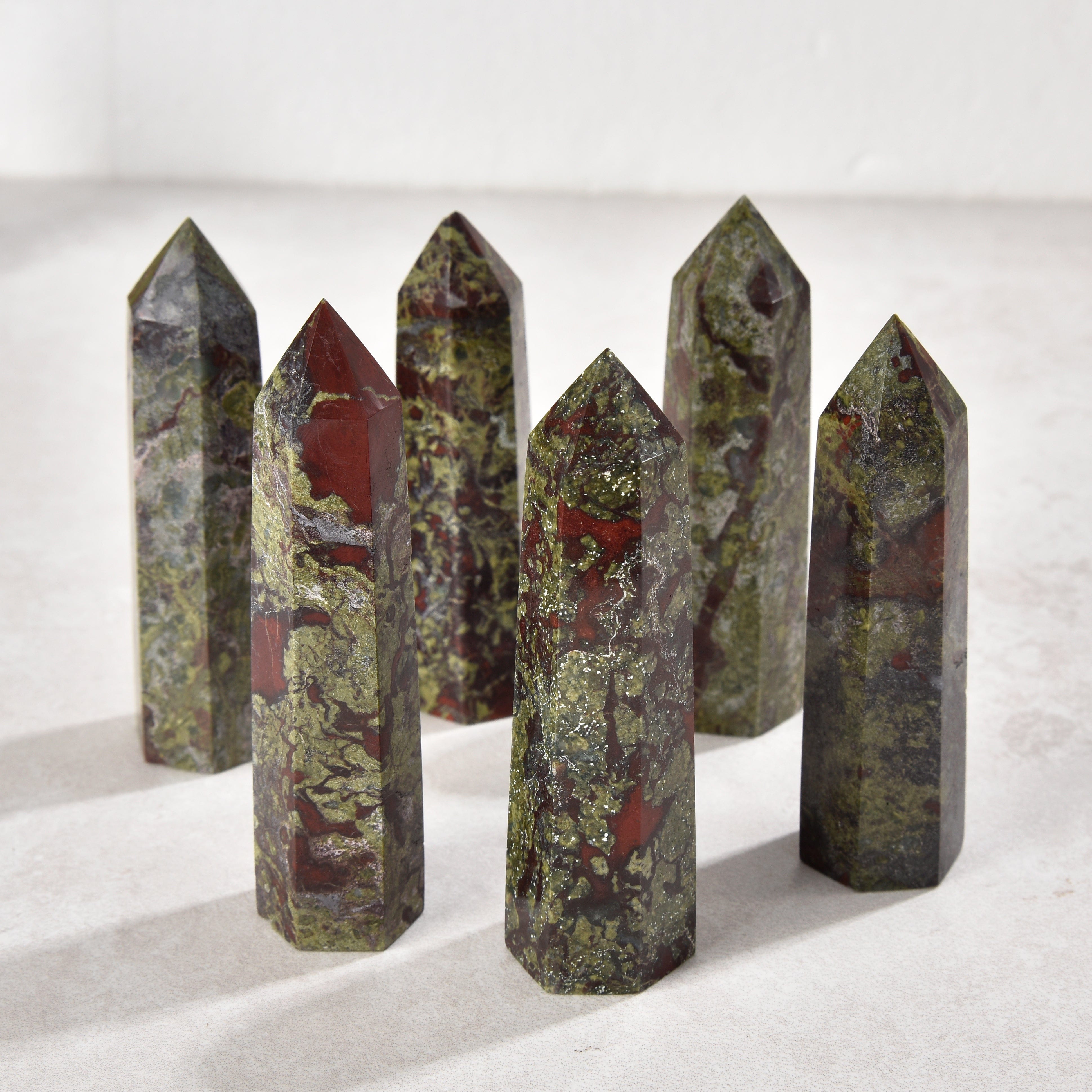 KALIFANO Gemstone Carvings 3.5" Bloodstone Obelisk Tower Gemstone Carving GOT810-BS