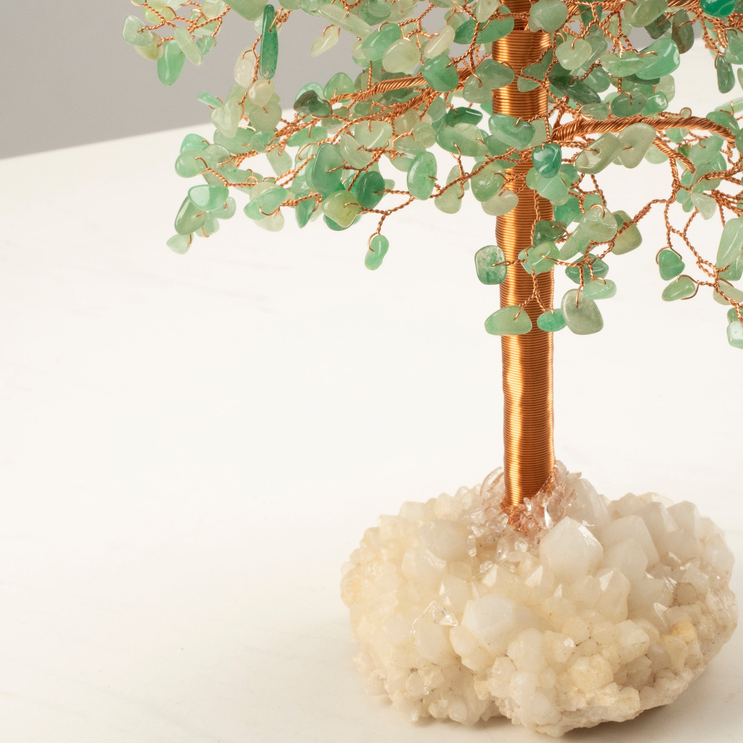 Kalifano Gemstone Trees Aventurine Tree of Life on Quartz Cluster Base K9270QZ-AV