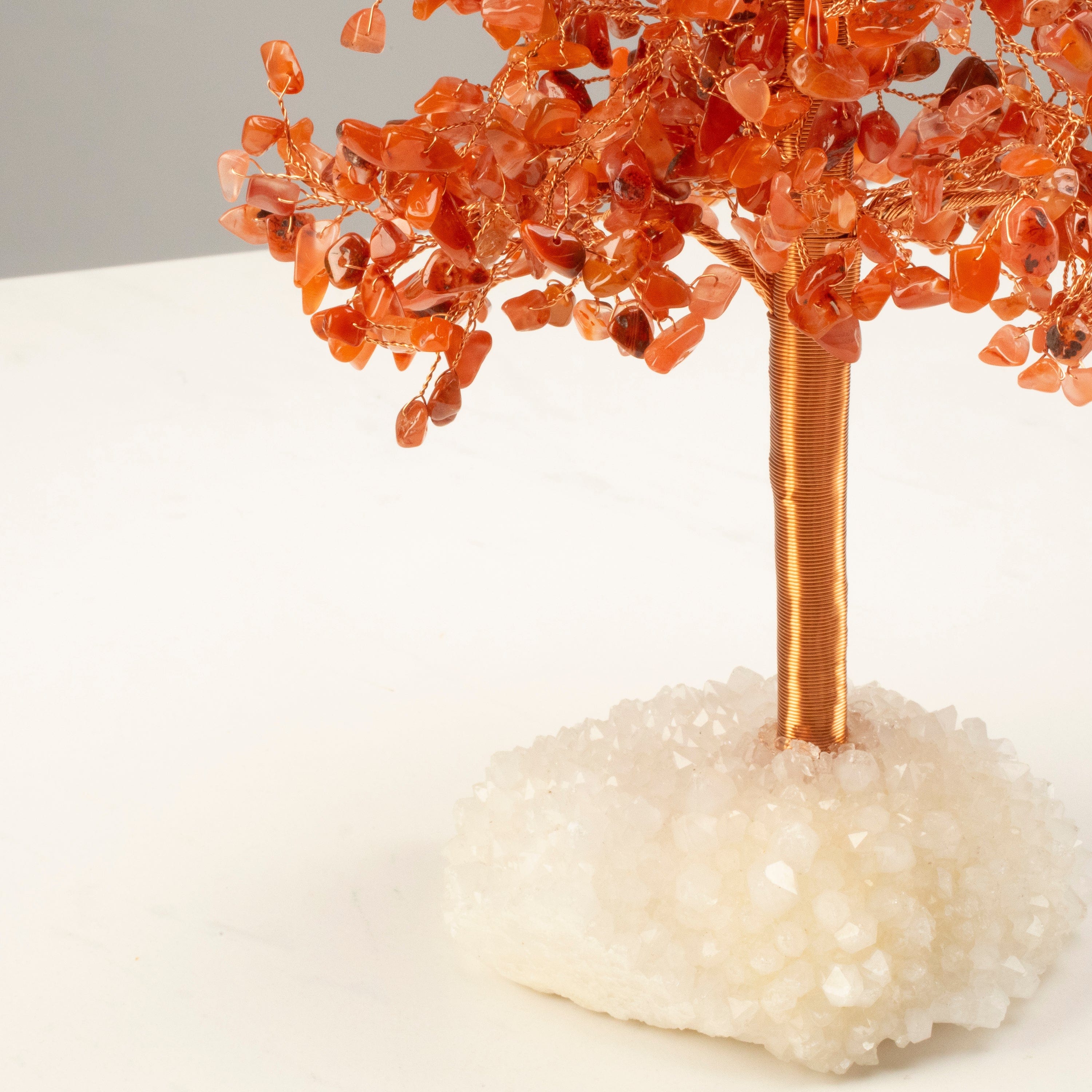 Kalifano Gemstone Trees Carnelian Tree of Life on Quartz Cluster Base K9270QZ-CR