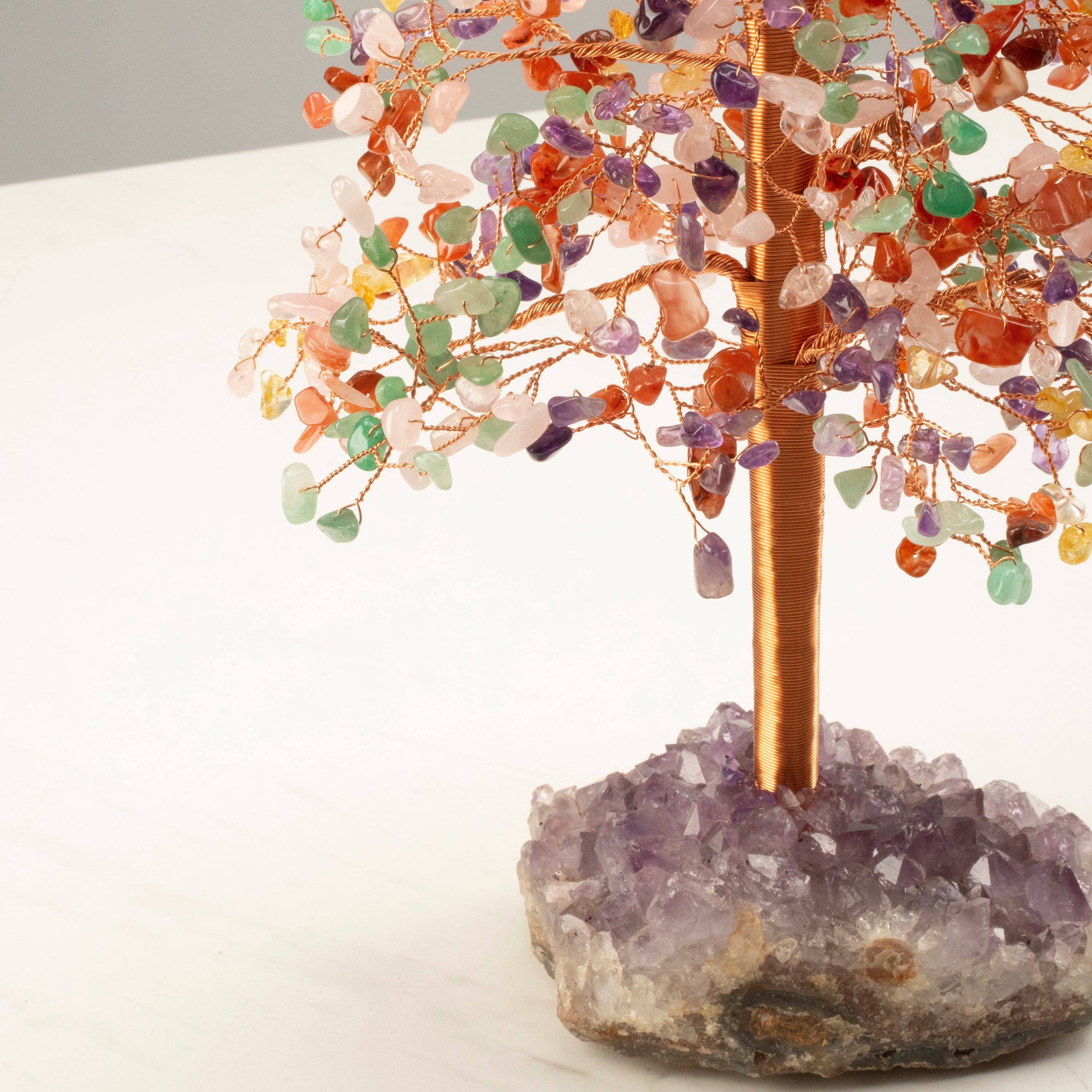 Kalifano Gemstone Trees Multi-Gemstone Tree of Life on Amethyst Geode Base with 728 Natural Stones K9365AG-MT