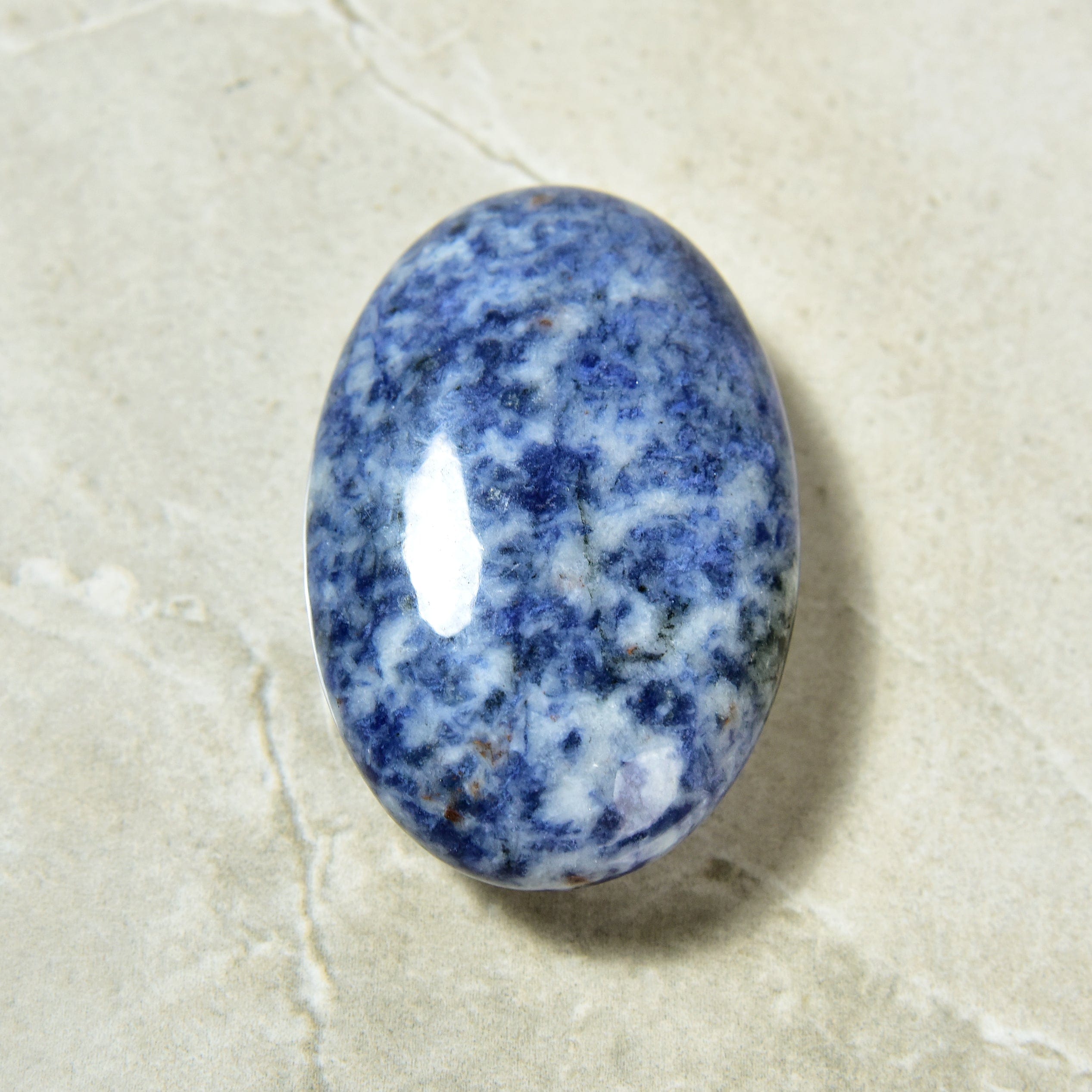 KALIFANO Lapis Sodalite Palm Stone PS60-SD