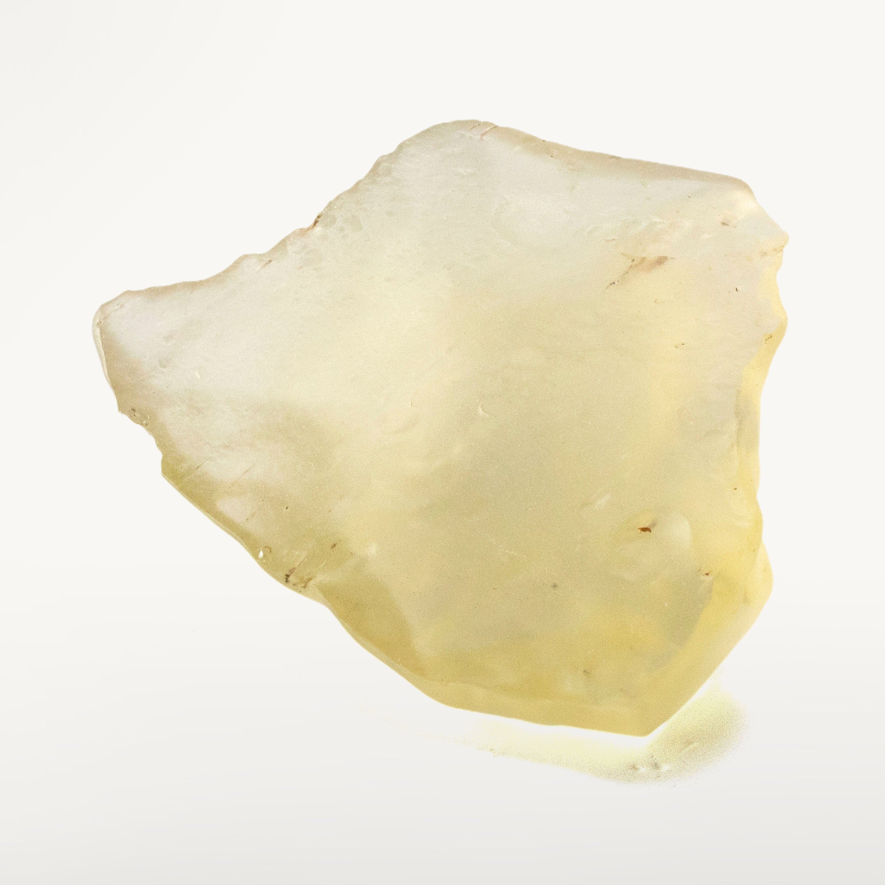 Kalifano Libyan Desert Glass Libyan Desert Glass Tektite - 23 g LG650.007