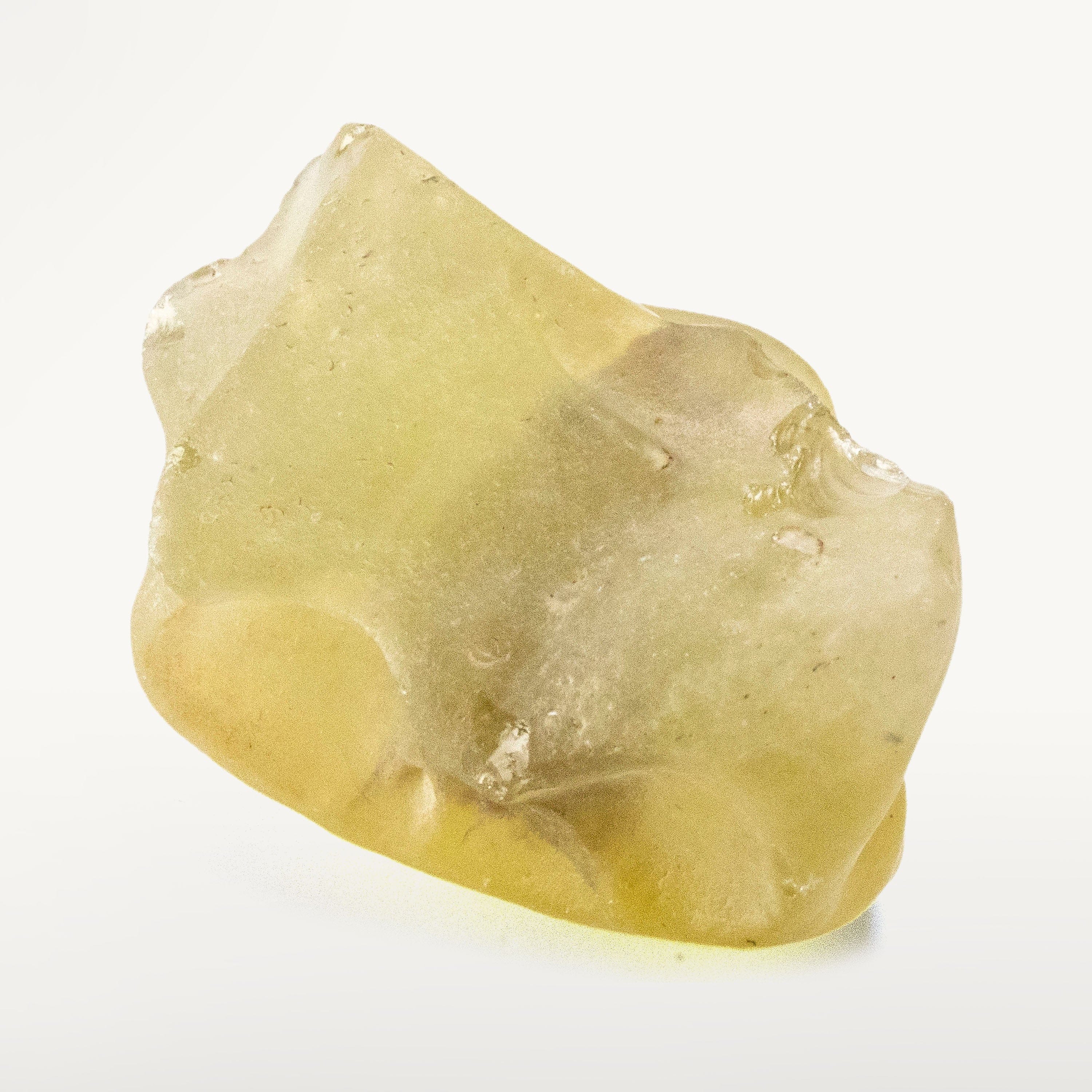 Kalifano Libyan Desert Glass Libyan Desert Glass Tektite - 26 g LG700.013