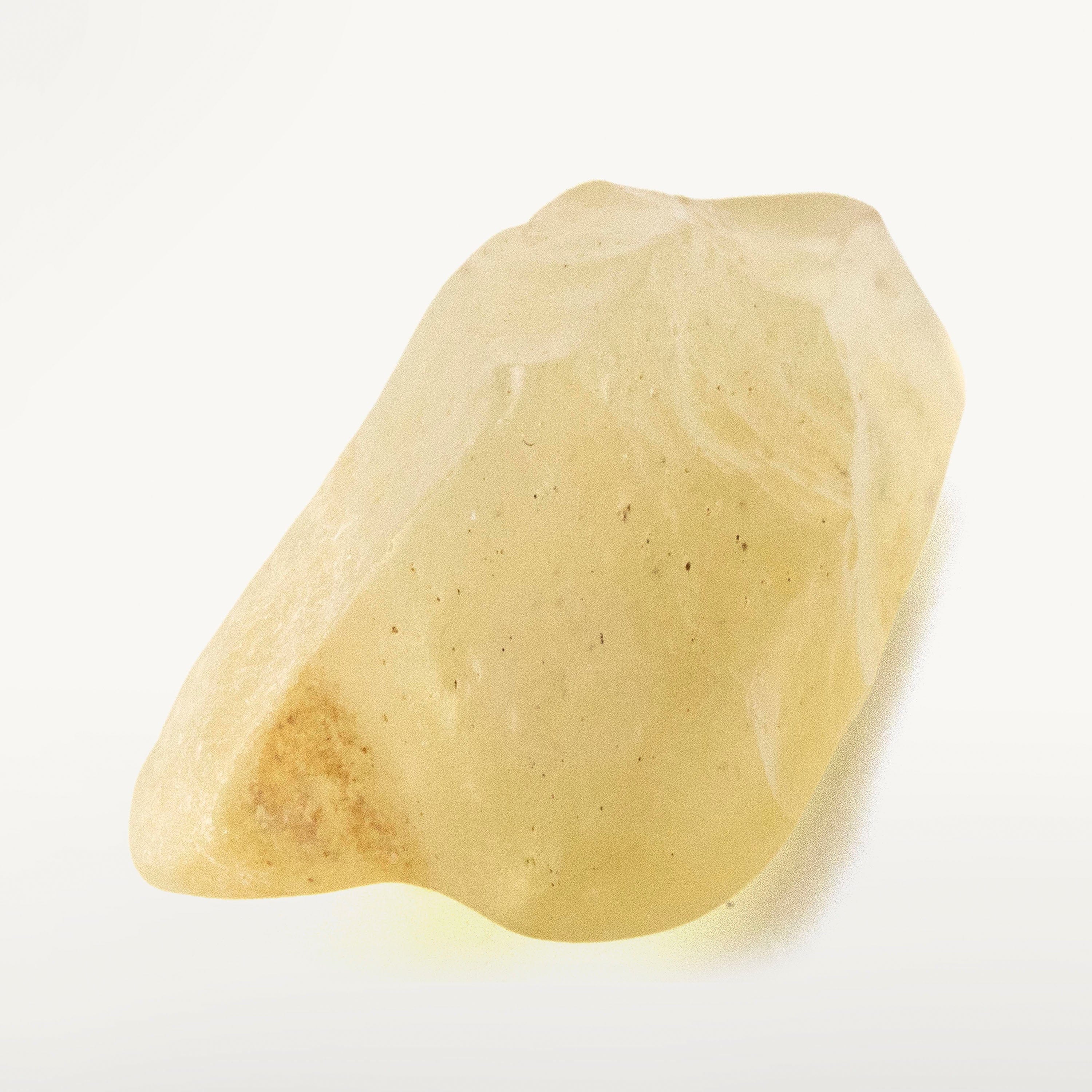 Kalifano Libyan Desert Glass Libyan Desert Glass Tektite - 29 g LG800.002