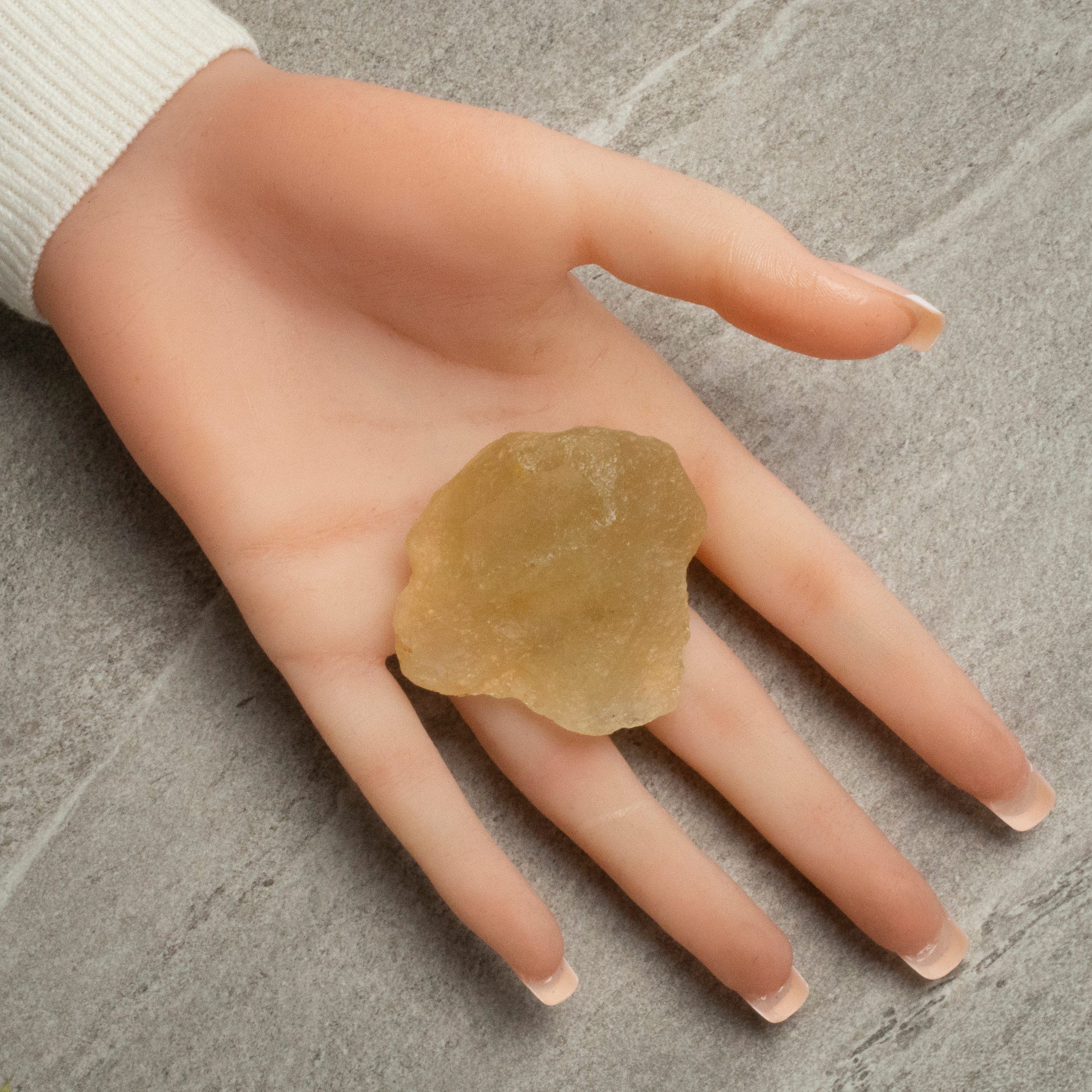 Kalifano Libyan Desert Glass Libyan Desert Glass Tektite - 44 g LG900.002