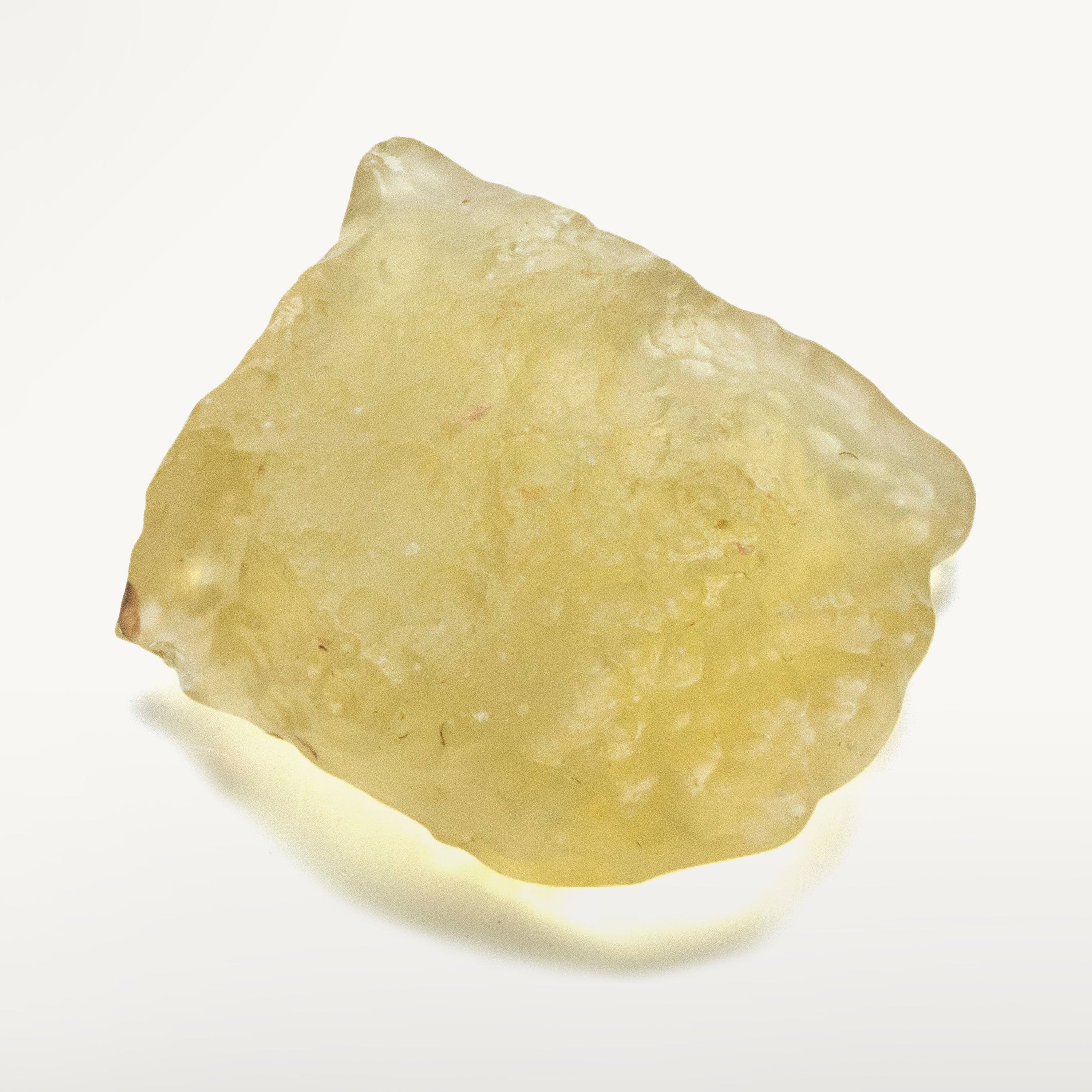 Kalifano Libyan Desert Glass Libyan Desert Glass Tektite - 46 g LG950.008