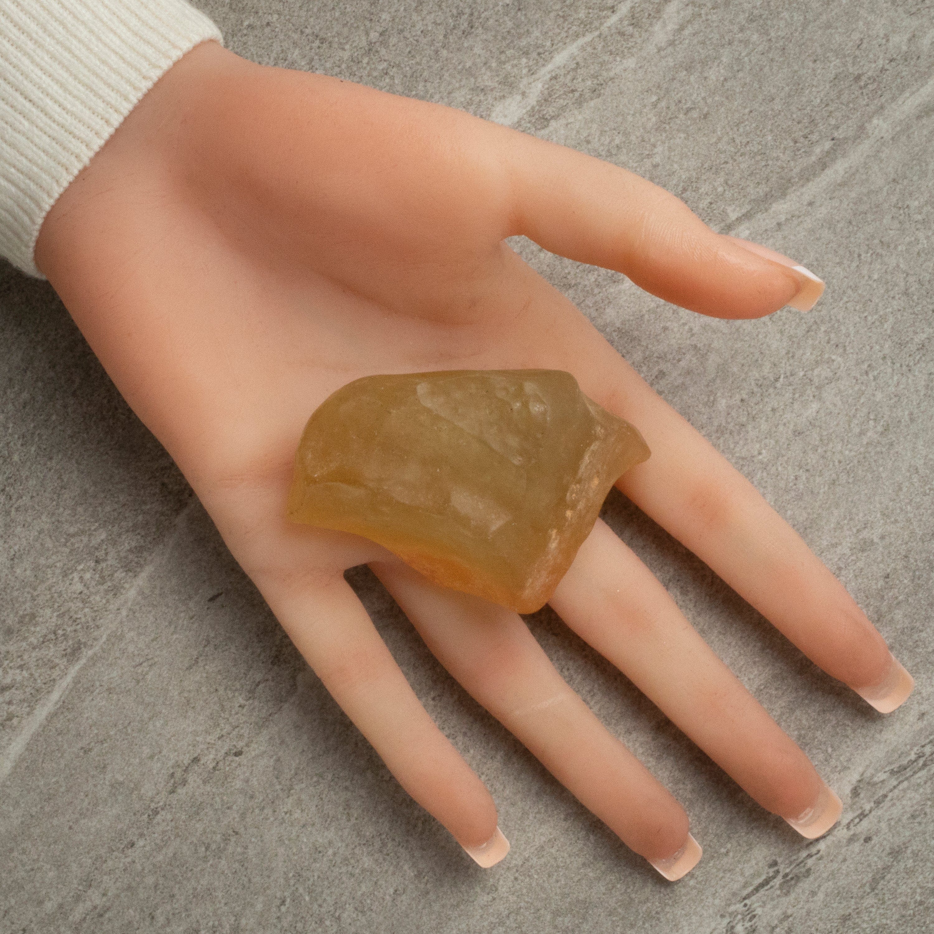 Kalifano Libyan Desert Glass Libyan Desert Glass Tektite - 85 g LG1700.002