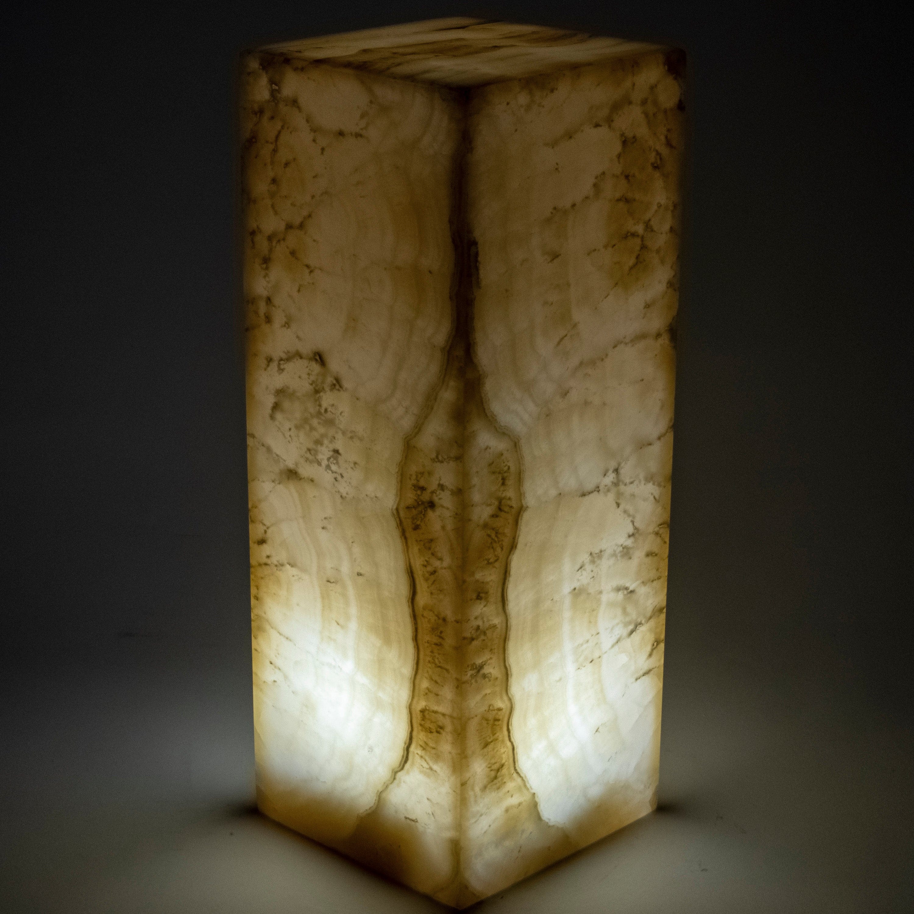 Kalifano Light Towers Natural Onyx Lamp Light Tower - 16" LT40X15.054