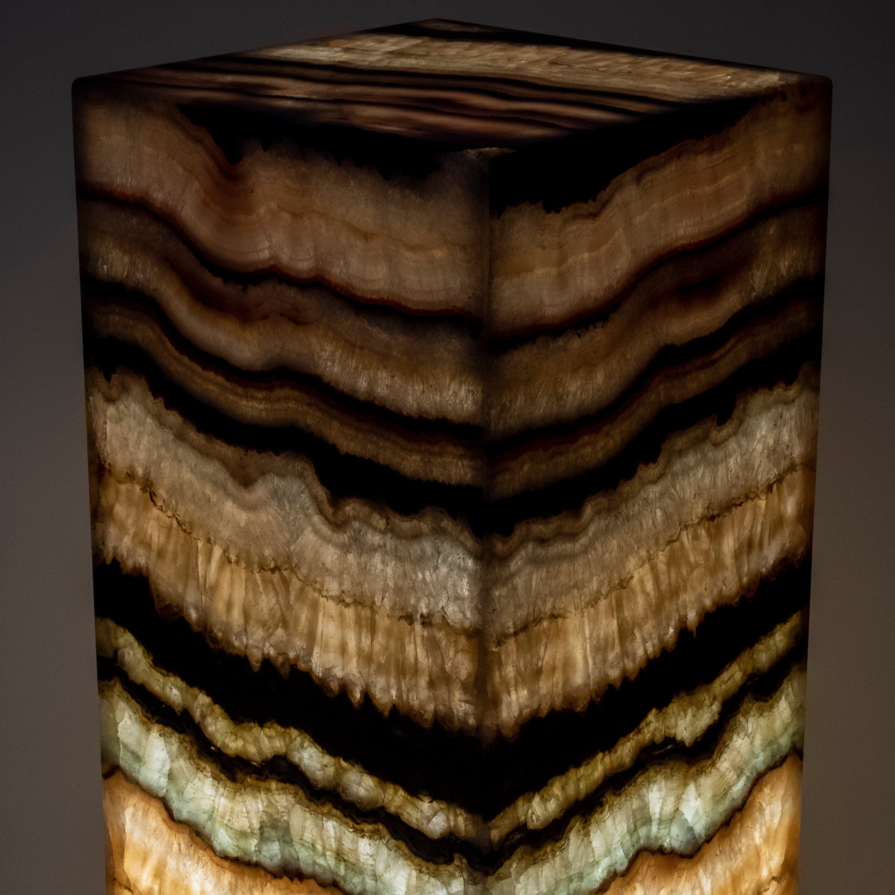 Kalifano Light Towers Natural Onyx Lamp Light Tower - 24" LT60X20.030