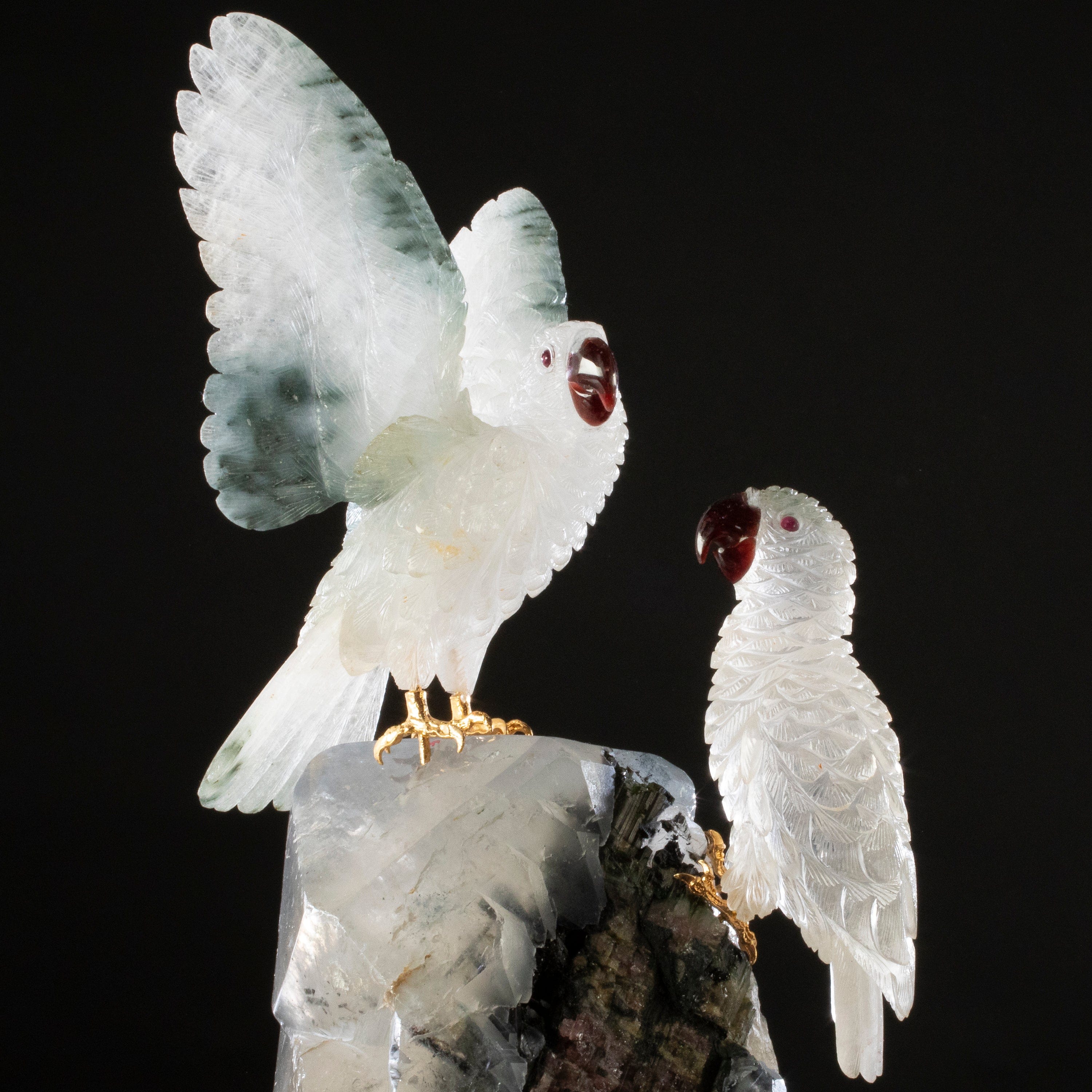 Kalifano Love Birds Carvings Actionlite Parrot Couple Love Birds Carving on Smoky Quartz & Tourmaline Base LB.11280.001