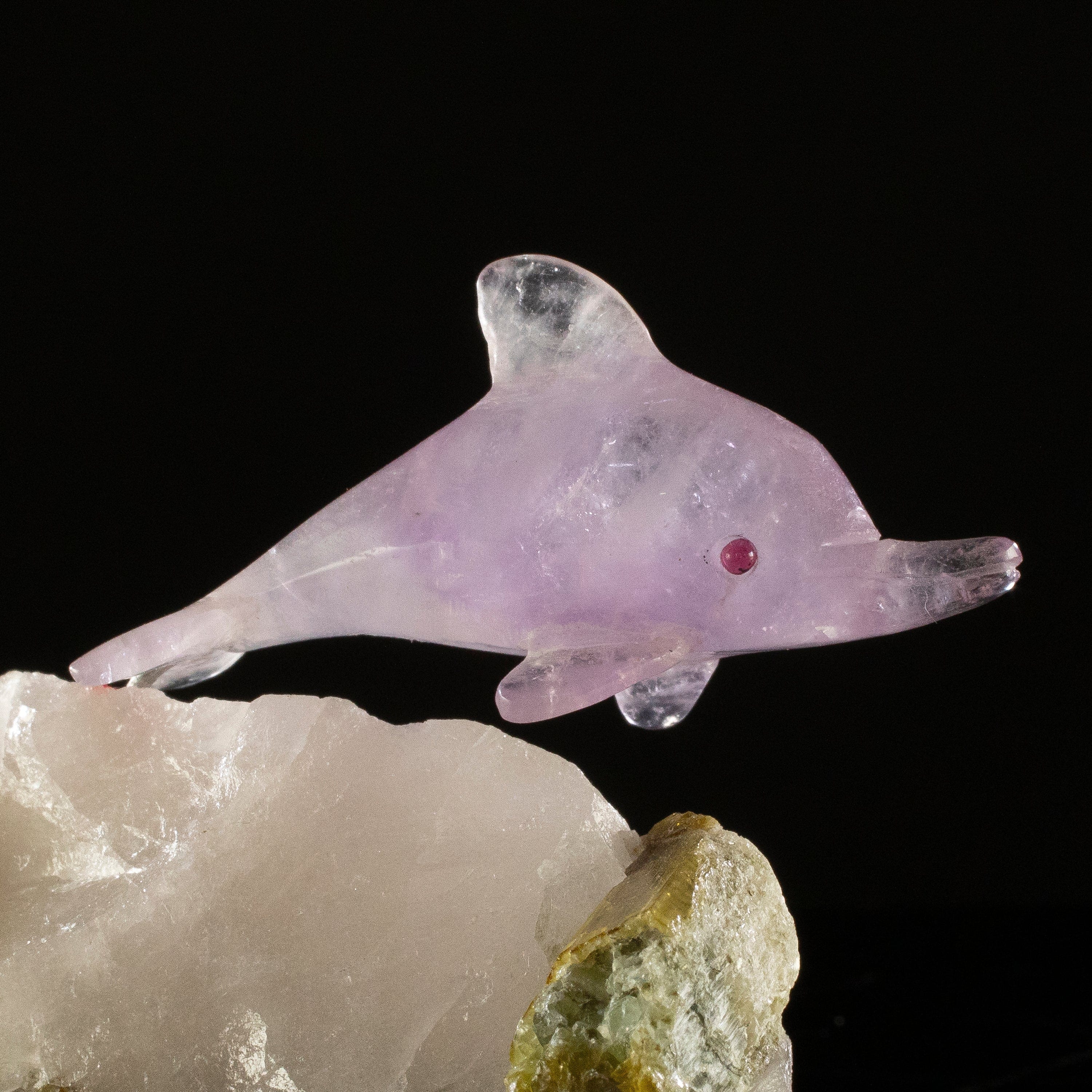 KALIFANO Love Birds Carvings Peter Muller Amethyst Dolphin Carving on Tourmaline Base LB.E106.001