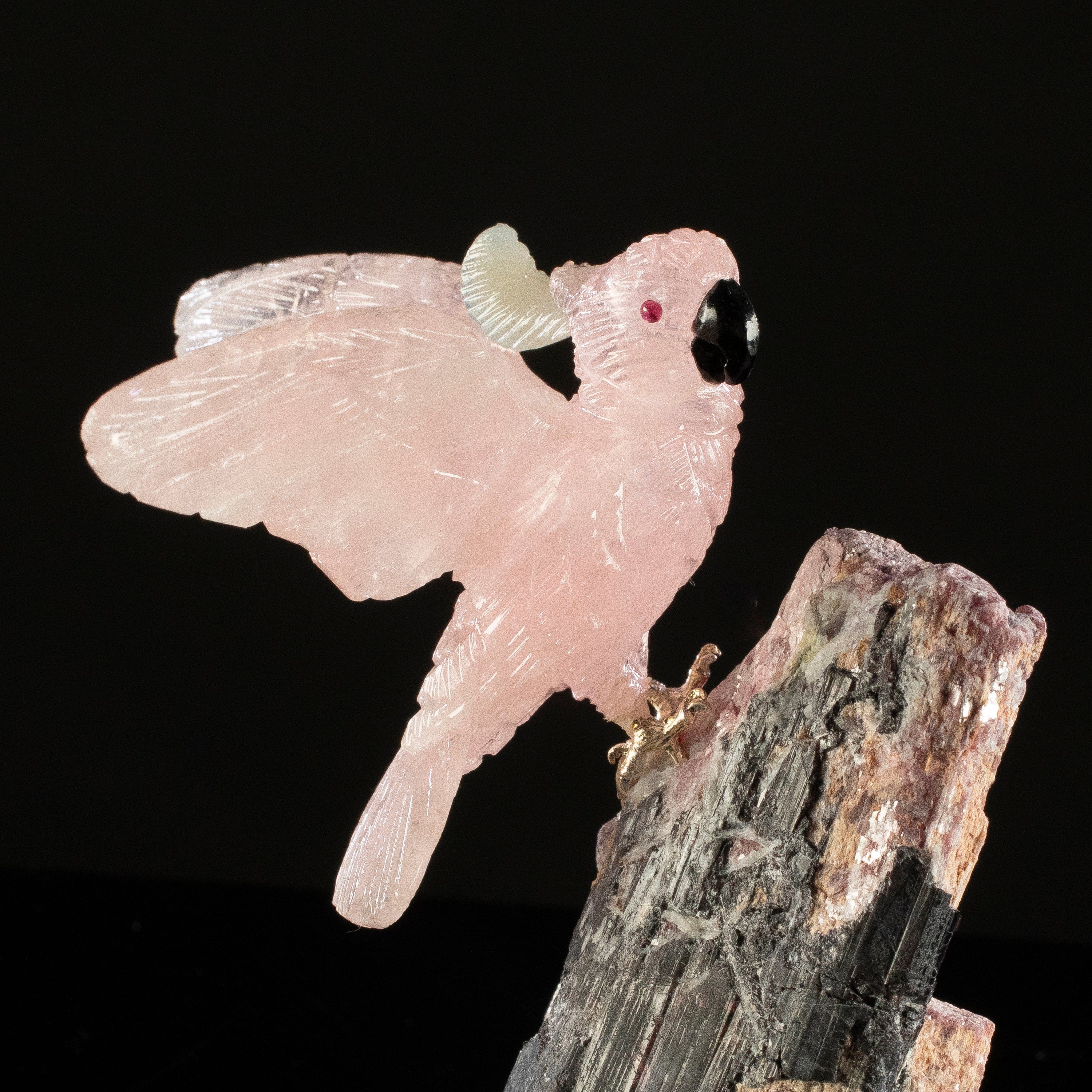 KALIFANO Love Birds Carvings Peter Muller Rose Quartz Cockatoo Carving on Lepidolite Base LB.C305.003