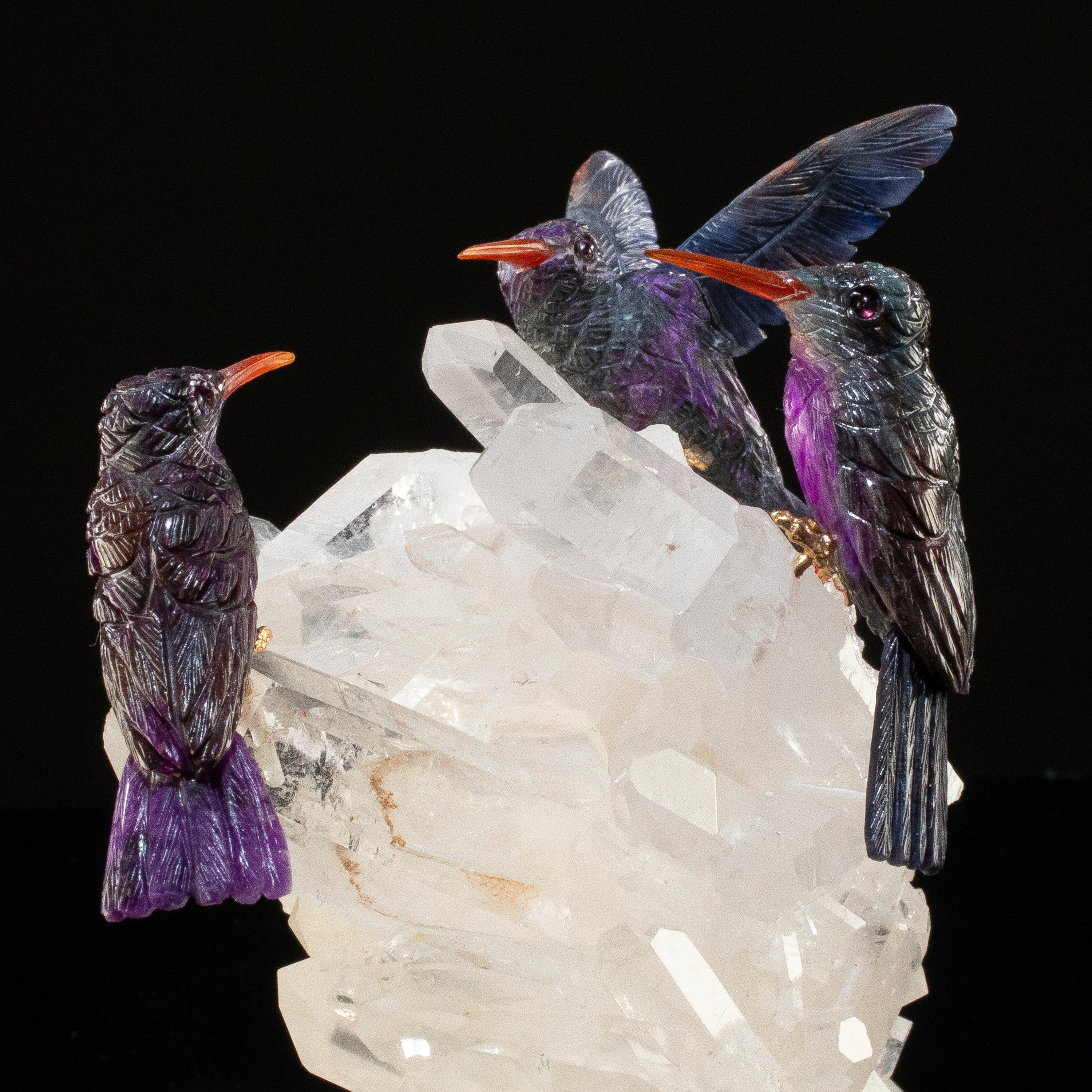 KALIFANO Love Birds Carvings Peter Muller Sugilite Hummingbird Family Carving on Quartz Cluster Base LB.22000.001