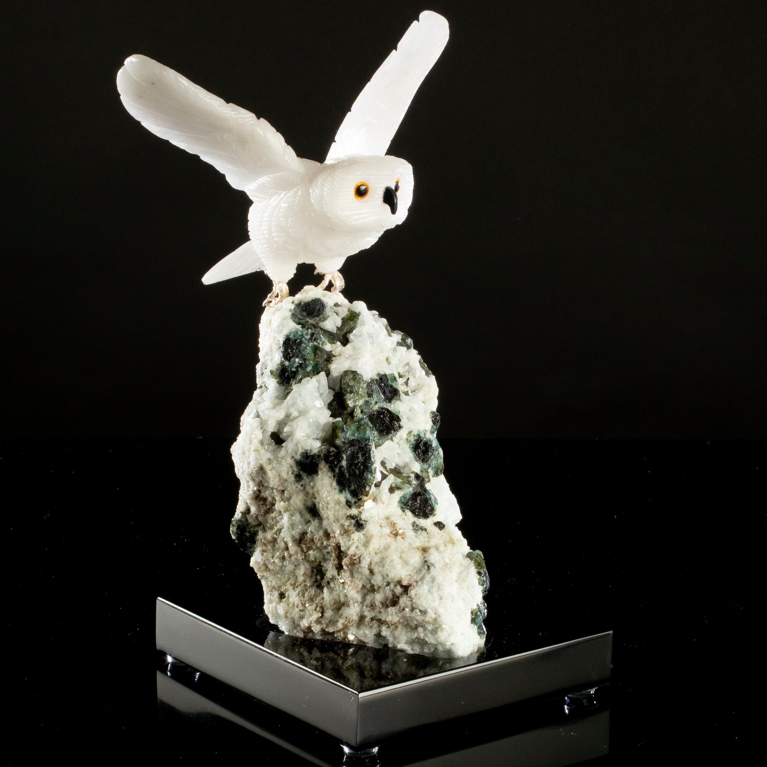 Kalifano Love Birds Carvings Quartz Owl Love Bird Carving on Quartz & Epidote Base LB.A329.001