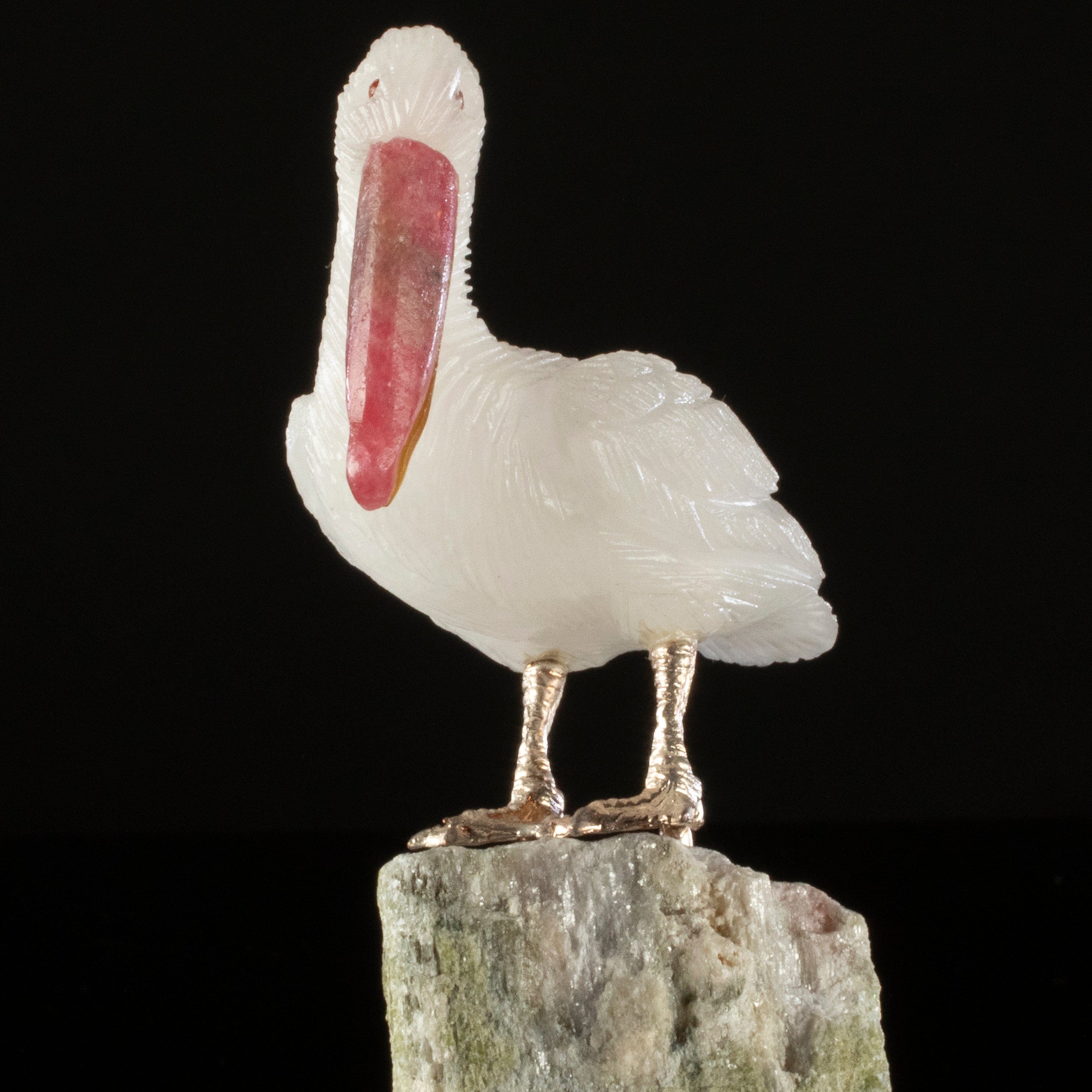 Kalifano Love Birds Carvings Quartz Pelican Love Bird Carving on Tourmaline Base LB.A126.004