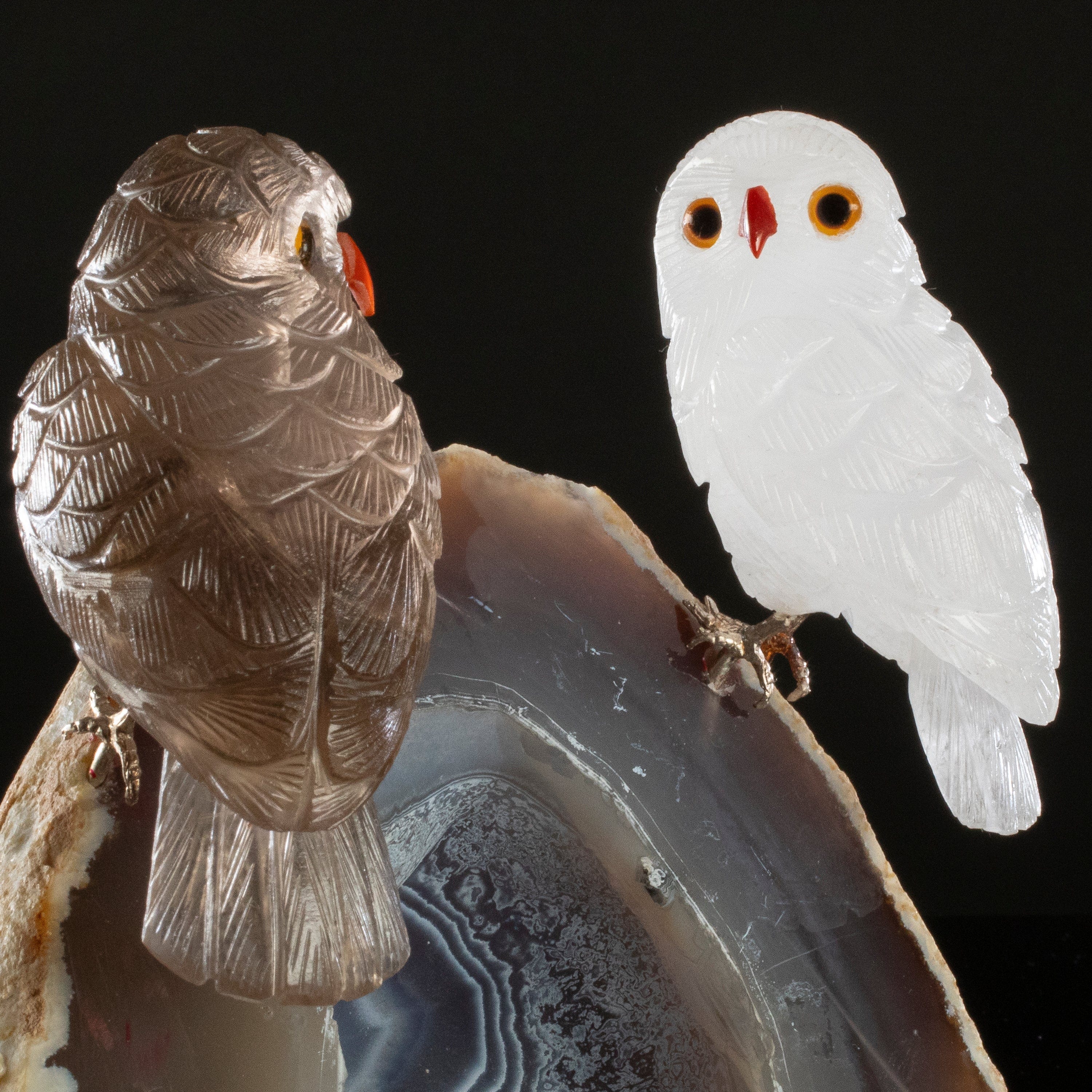 Kalifano Love Birds Carvings Smoky Quartz & Quartz Owl Love Bird Carving on Agate Base LB.A229.009