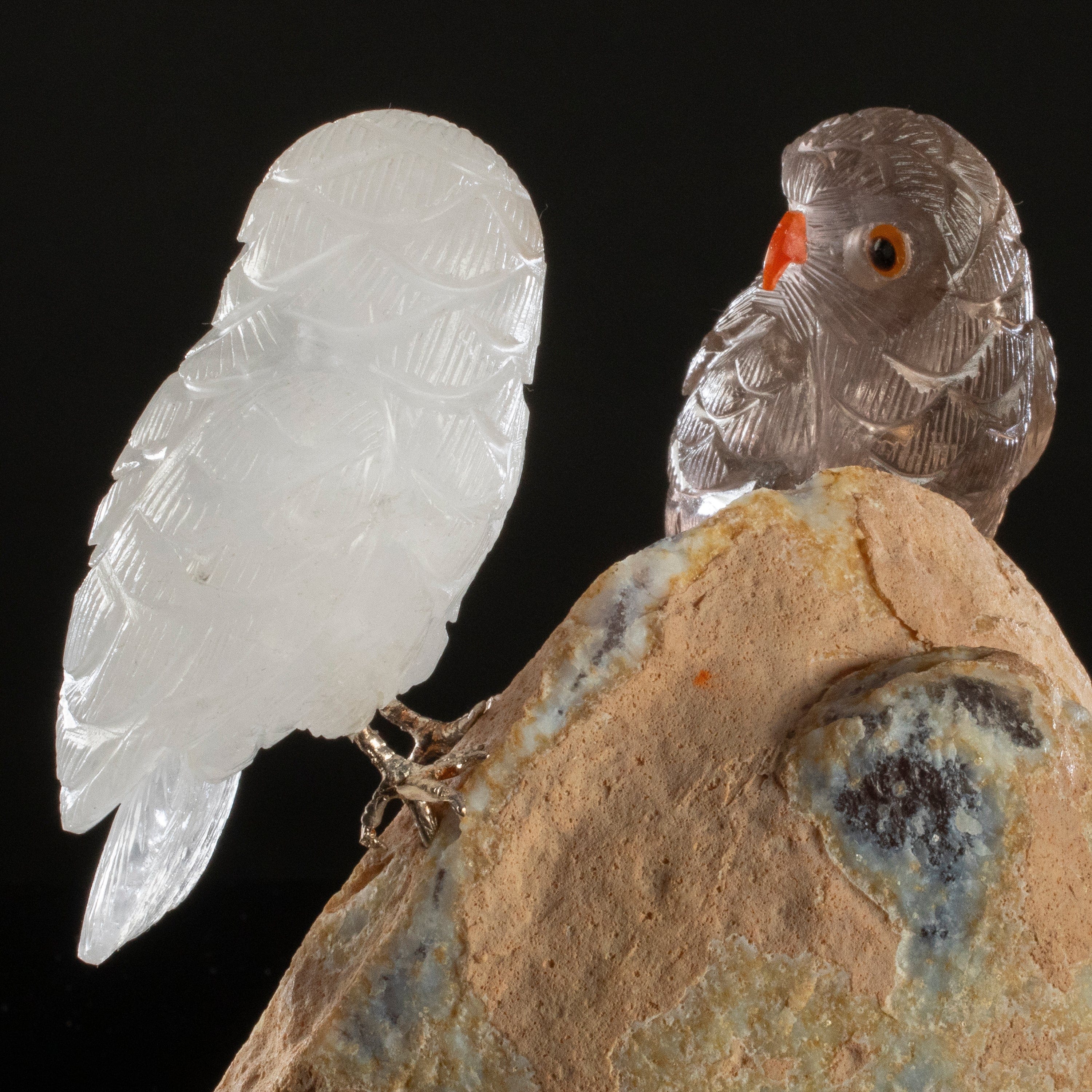 Kalifano Love Birds Carvings Smoky Quartz & Quartz Owl Love Bird Carving on Agate Base LB.A229.009