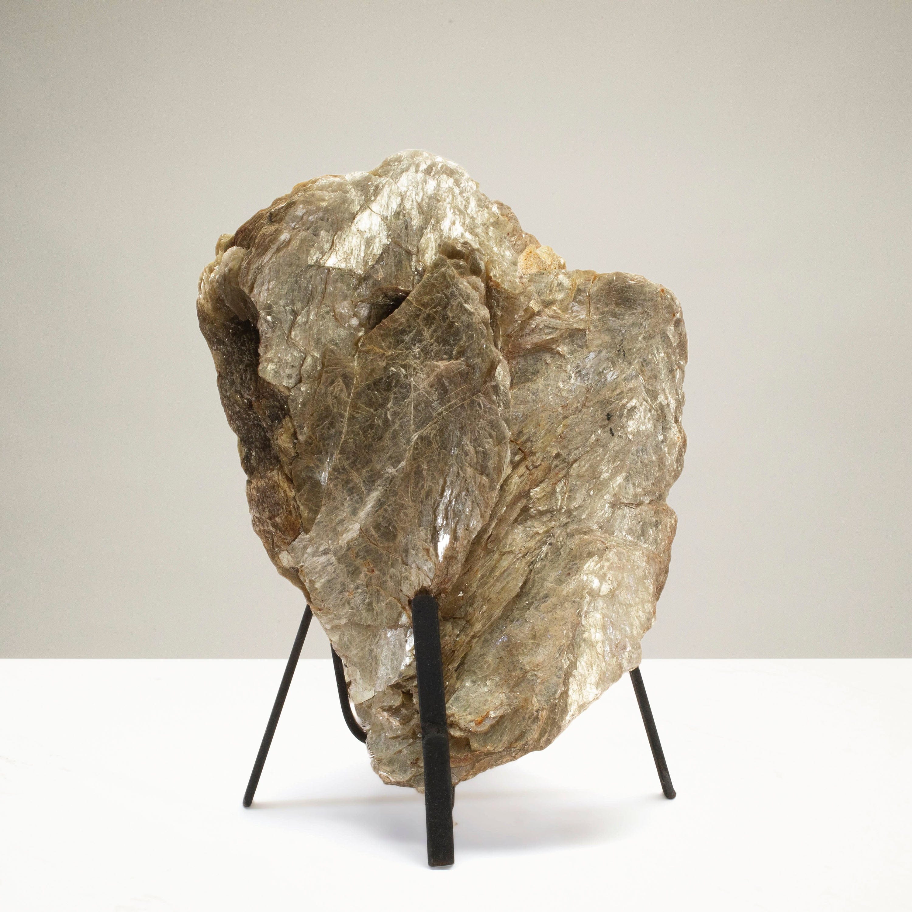 Kalifano Mica Natural Mica on Custom Stand from Brazil - 13.5" / 29 lbs MC6600.001