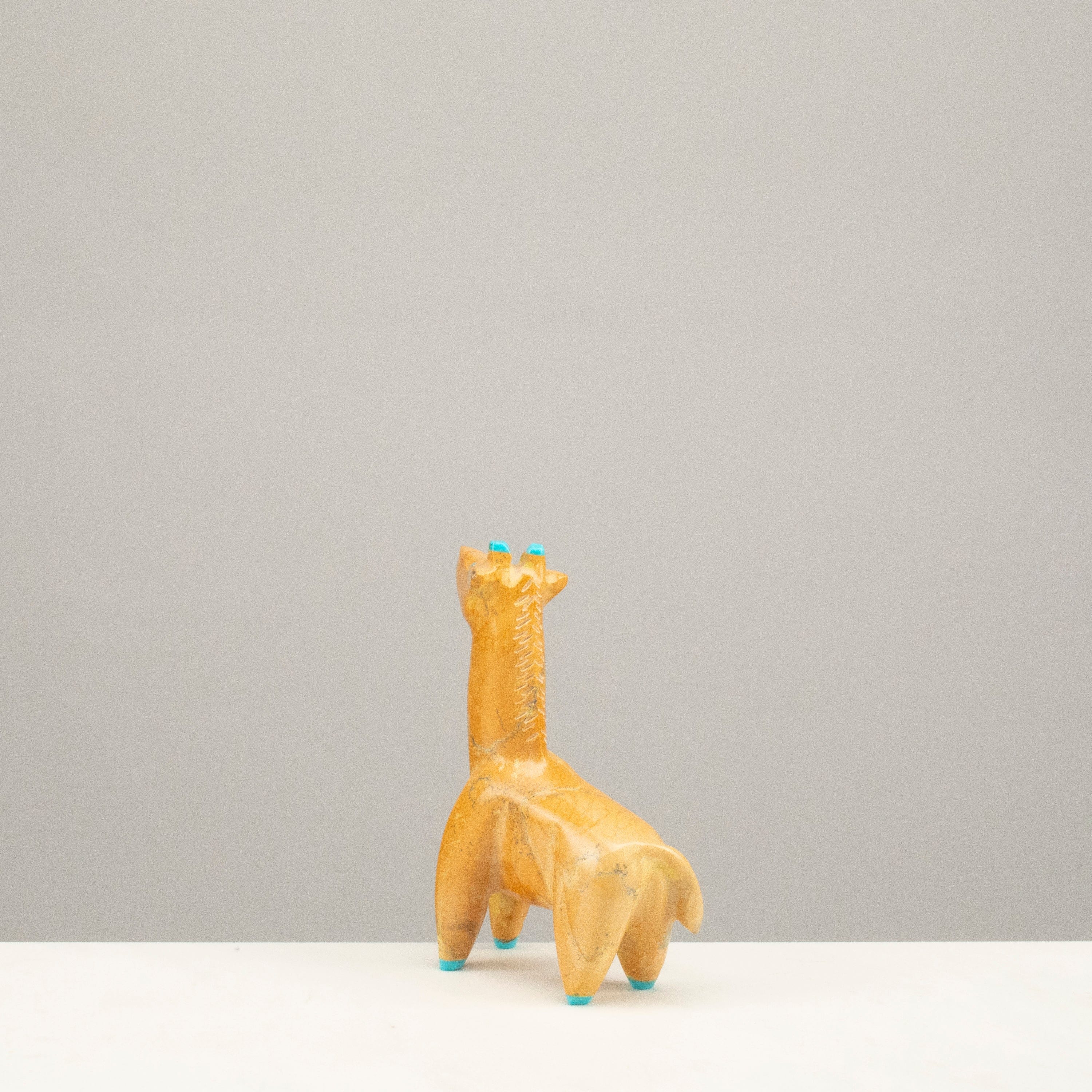 Kalifano Native American Fetish Carvings Enrike Leekya Zuni Rock and Turquoise Handmade Fetish Giraffe Carving NAC328.001
