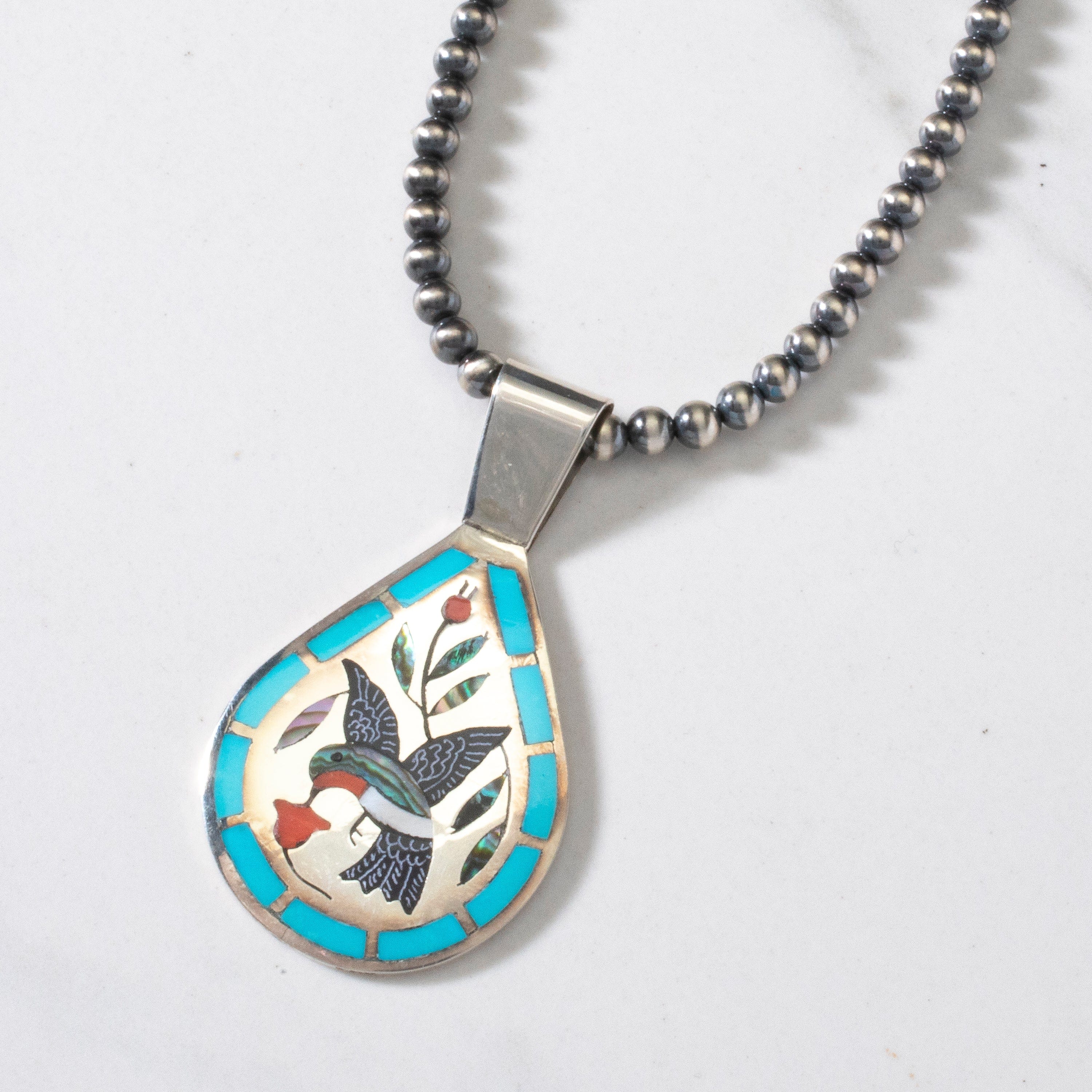 Kalifano Native American Jewelry 18" Dennis & Nancy Edaakie Mutli Gem Hummingbird Zuni Inlay Pendant with 4mm Navajo Pearl Necklace USA Native American Made 925 Sterling Silver NAN1500.007