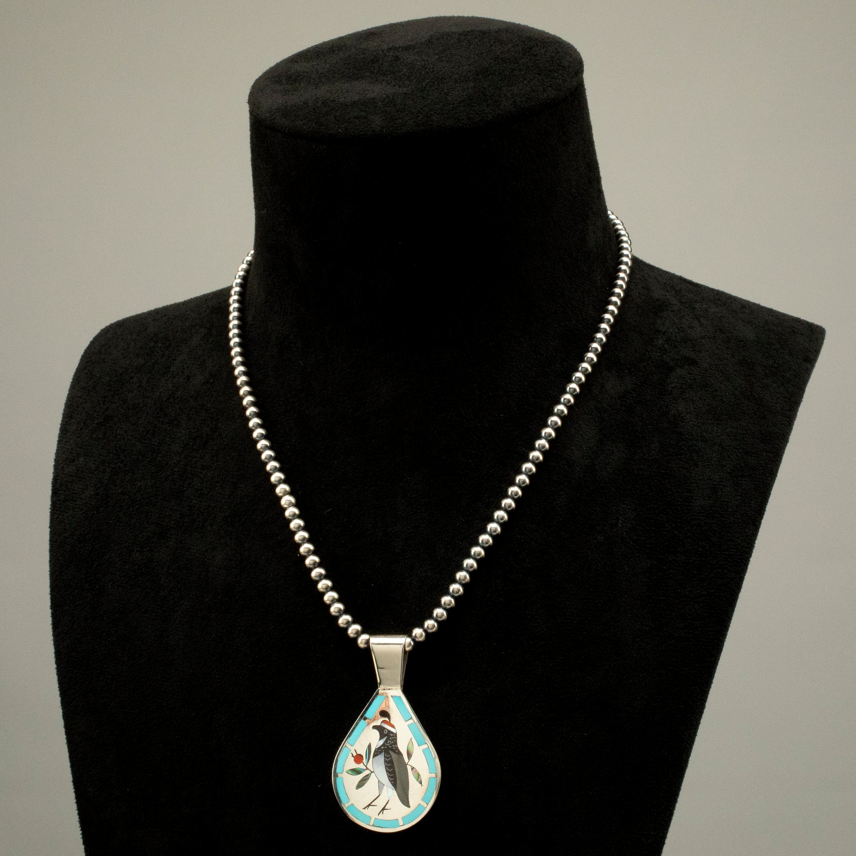 Kalifano Native American Jewelry 18" Dennis & Nancy Edaakie Mutli Gem Quail Zuni Inlay Pendant with 4mm Navajo Pearl Necklace USA Native American Made 925 Sterling Silver NAN1500.011