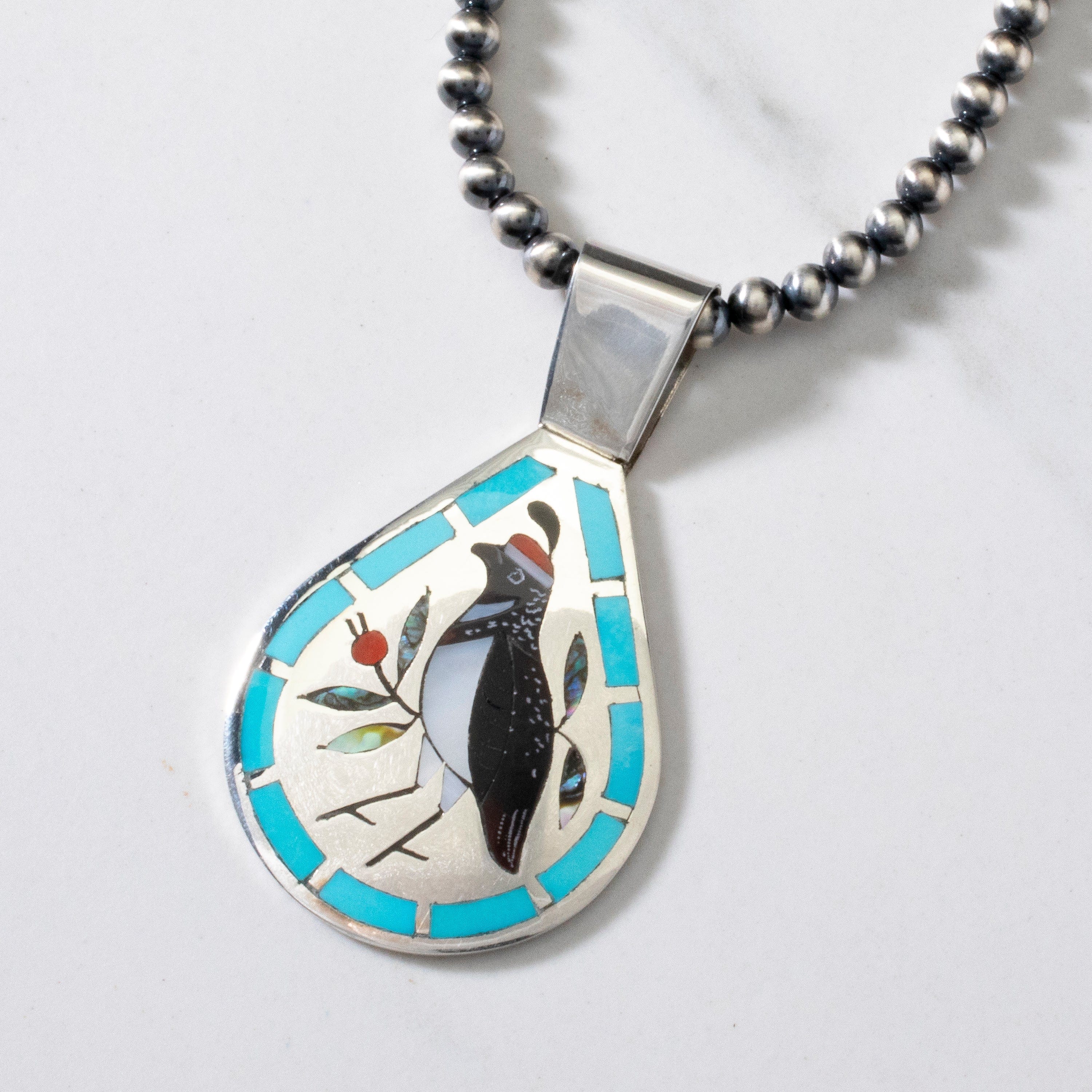 Kalifano Native American Jewelry 18" Dennis & Nancy Edaakie Mutli Gem Quail Zuni Inlay Pendant with 4mm Navajo Pearl Necklace USA Native American Made 925 Sterling Silver NAN1500.013