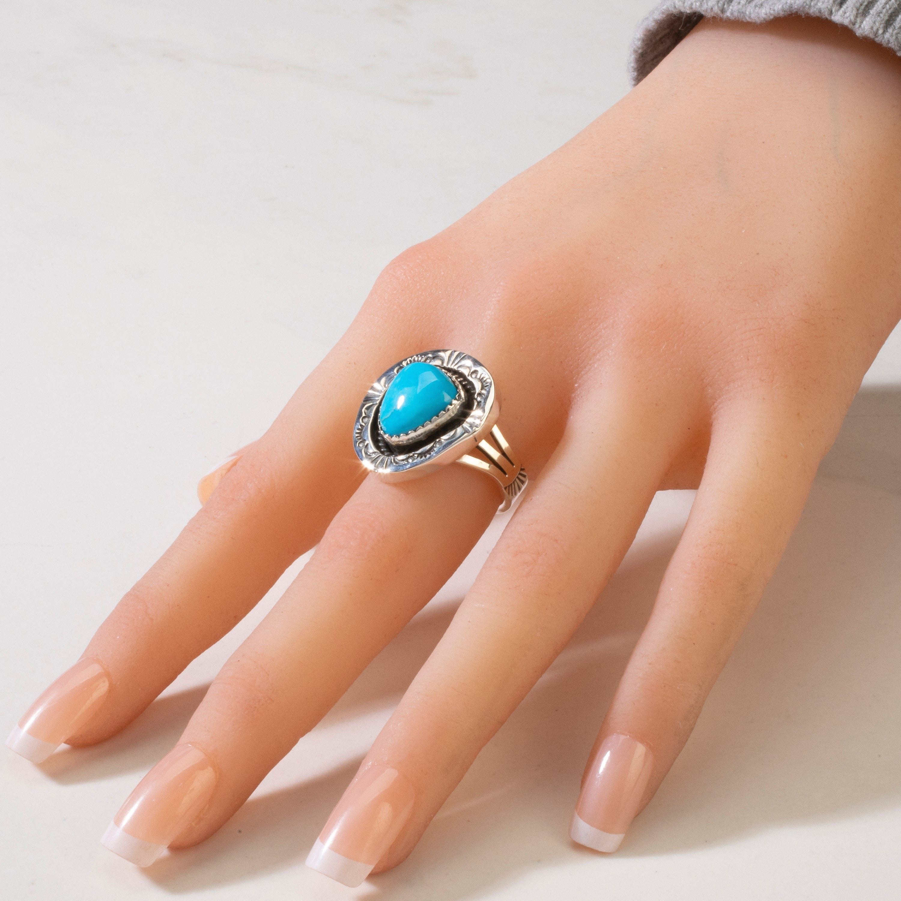 Kalifano Native American Jewelry 8 Joe Piaso Jr. Sleeping Beauty Turquoise Navajo USA Native American Made 925 Sterling Silver Ring NAR600.072.8