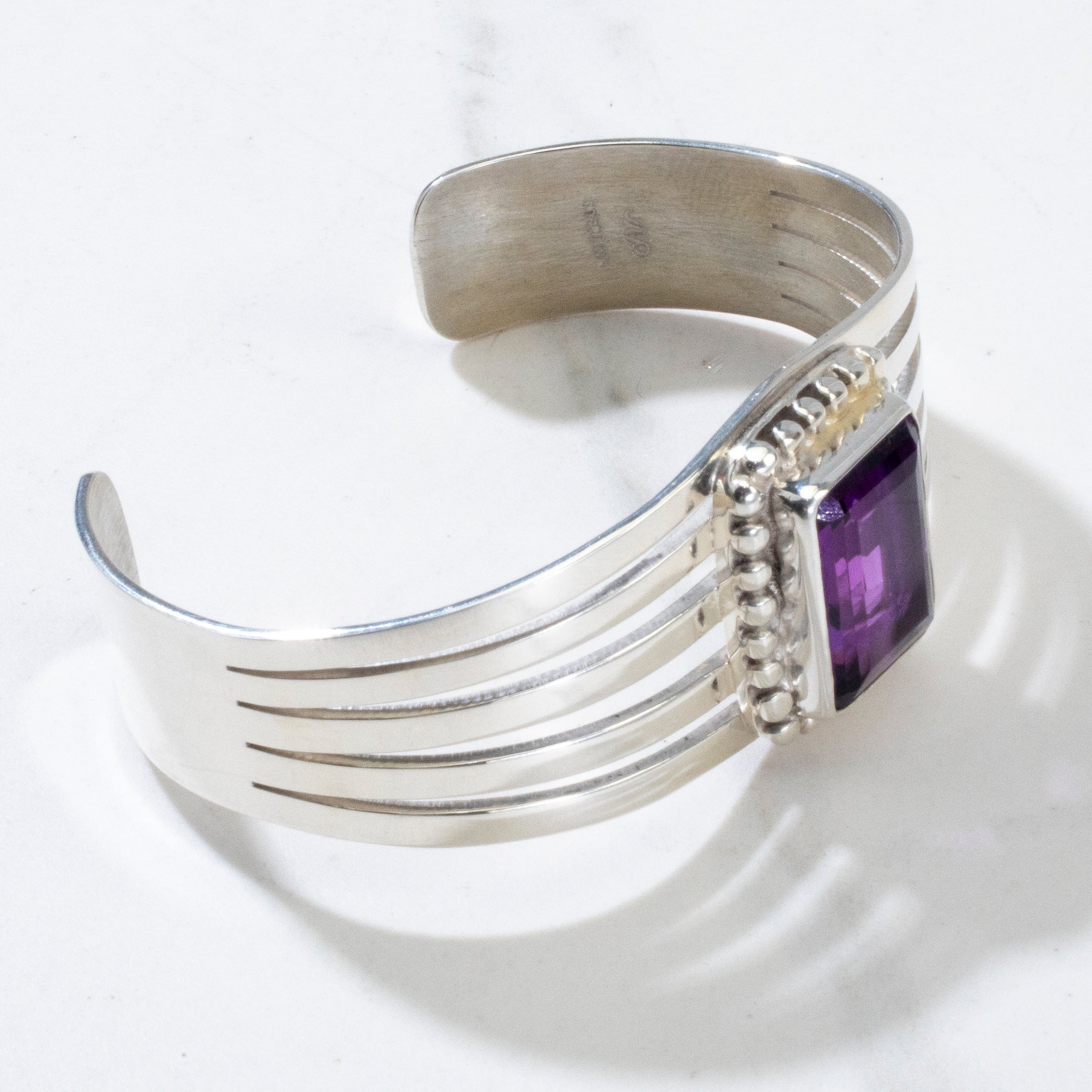 Kalifano Native American Jewelry Amethyst Navajo USA Native American Made 925 Sterling Silver Cuff NAB1200.032