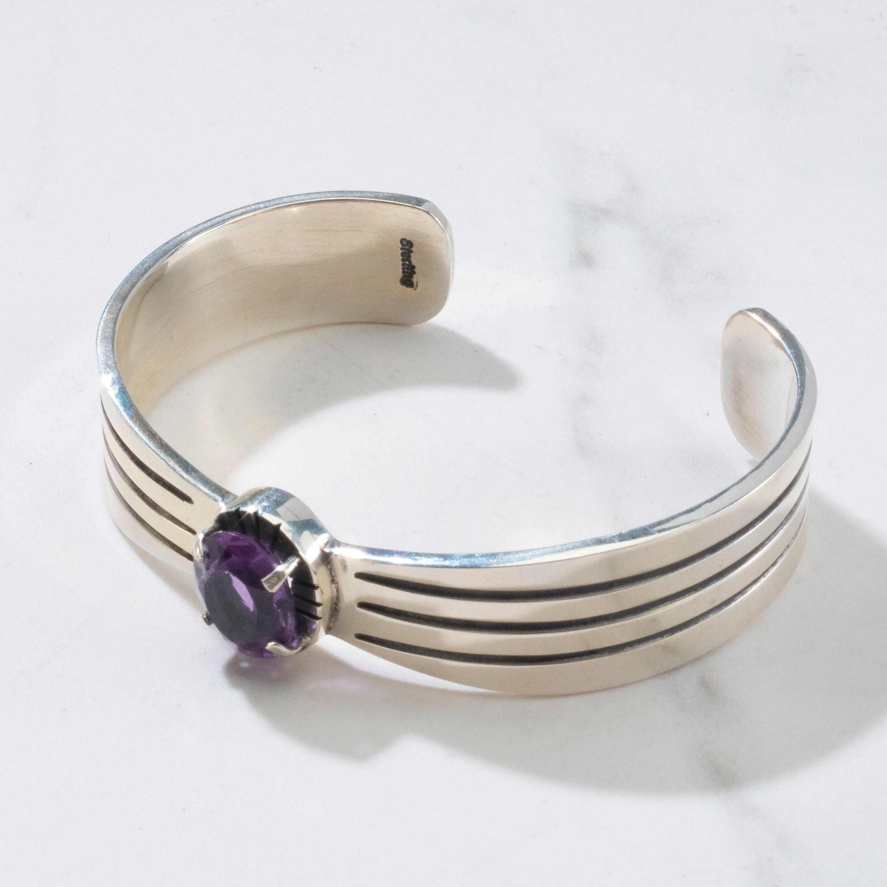 Kalifano Native American Jewelry Amethyst Navajo USA Native American Made 925 Sterling Silver Cuff NAB1200.036