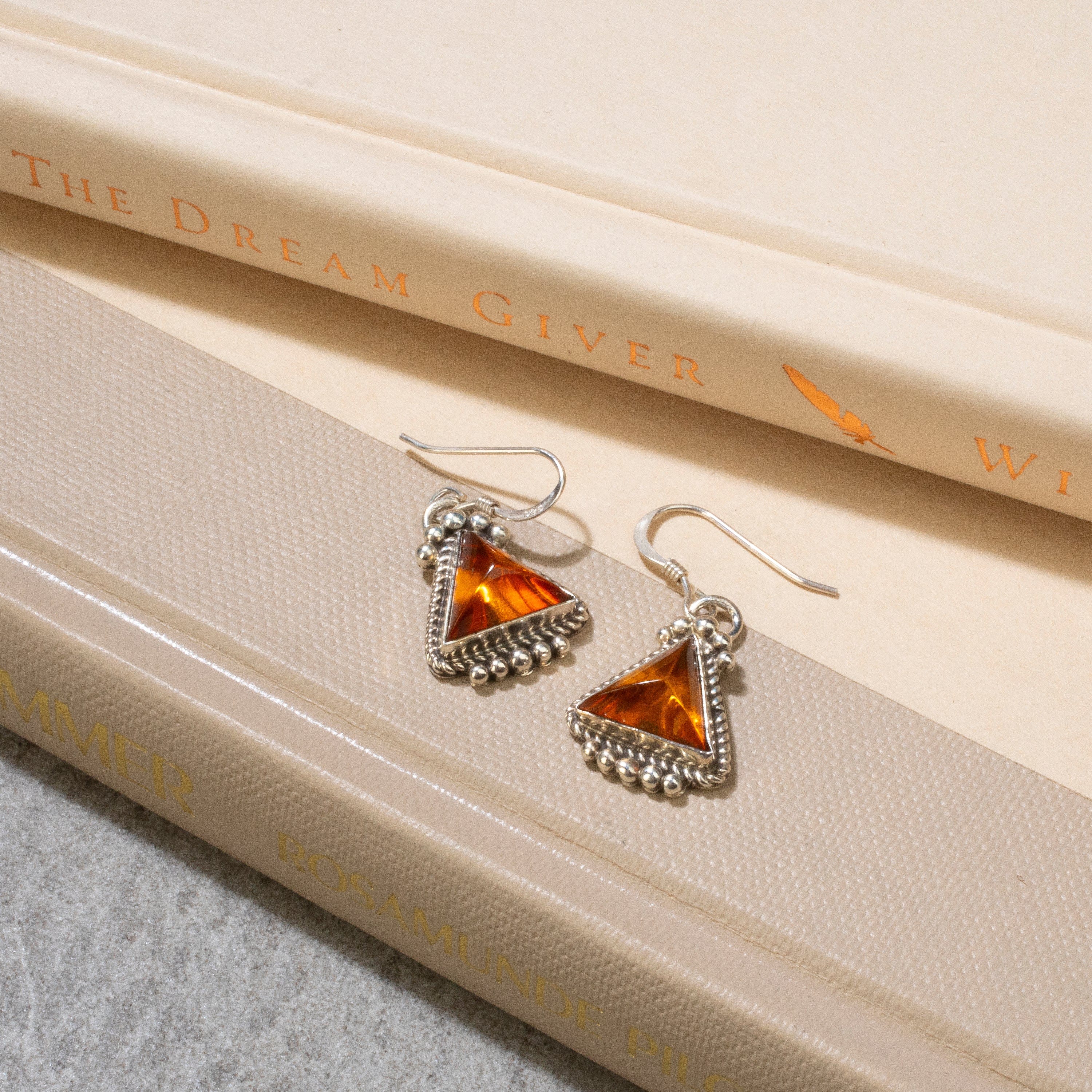 Kalifano Native American Jewelry Baltic Amber Triangle Dangle Navajo USA Native American Made 925 Sterling Silver Earrings with French Hook NAE200.014