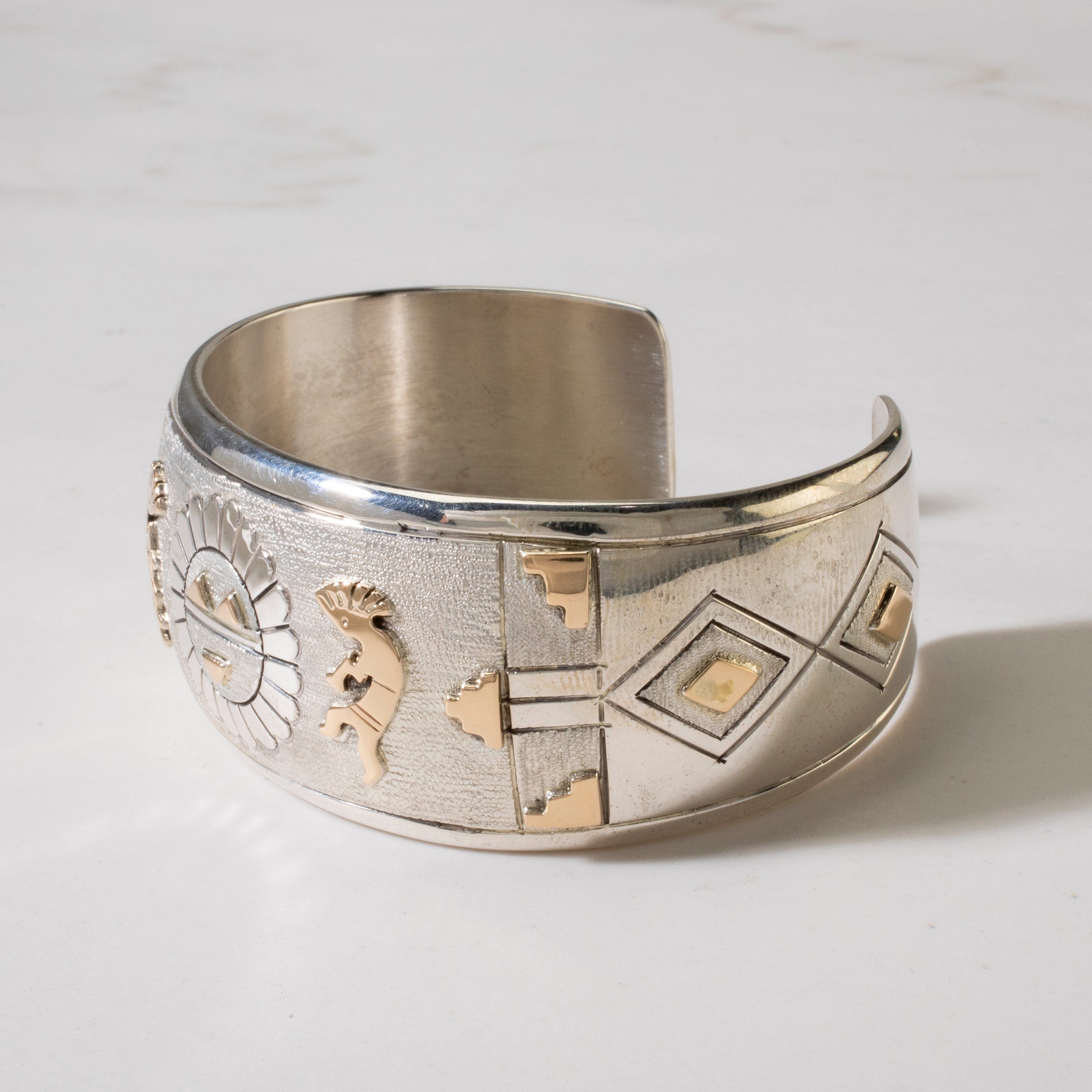 Kalifano Native American Jewelry Emer Thompson 14K Gold Navajo USA Native American Made 925 Sterling Silver Cuff NAB3900.015